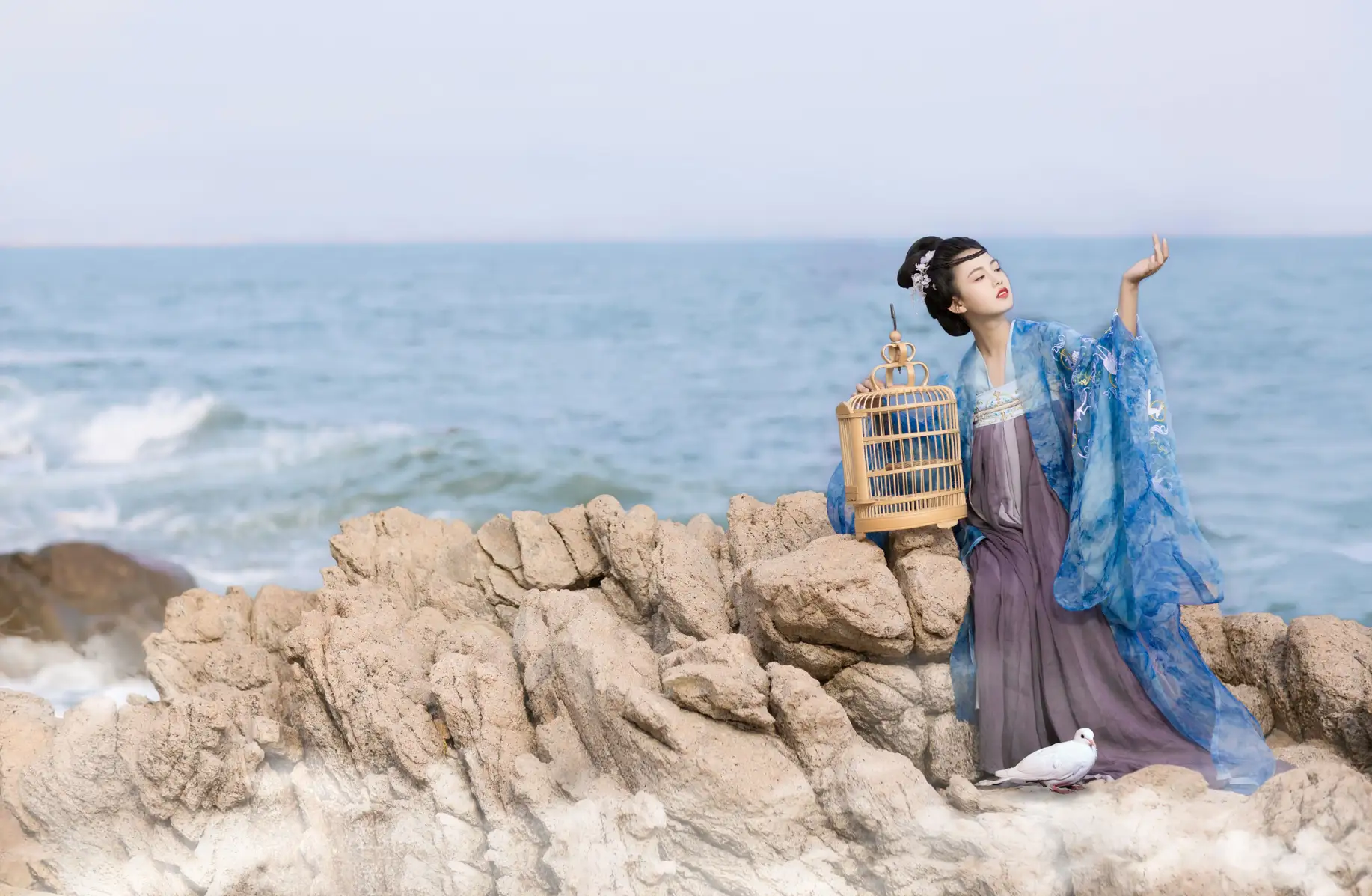 [艺图语] 2022.08.04 Vol.1626 – 誓鸟 凌小薇-#[24P]-2