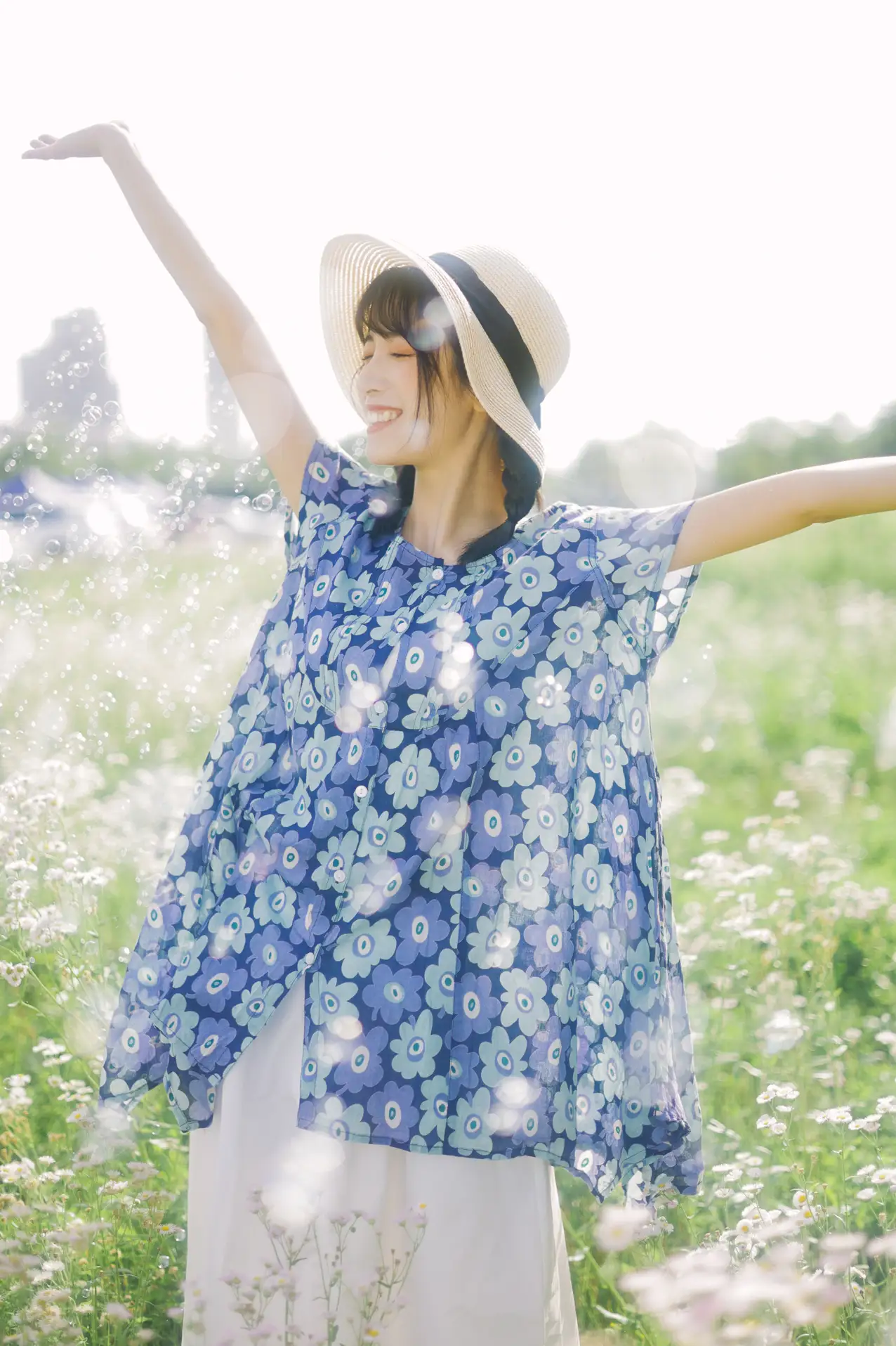 [艺图语] 2022.07.06 Vol.1393 – 初夏的花海 一只阿梦崽#[35P]-4