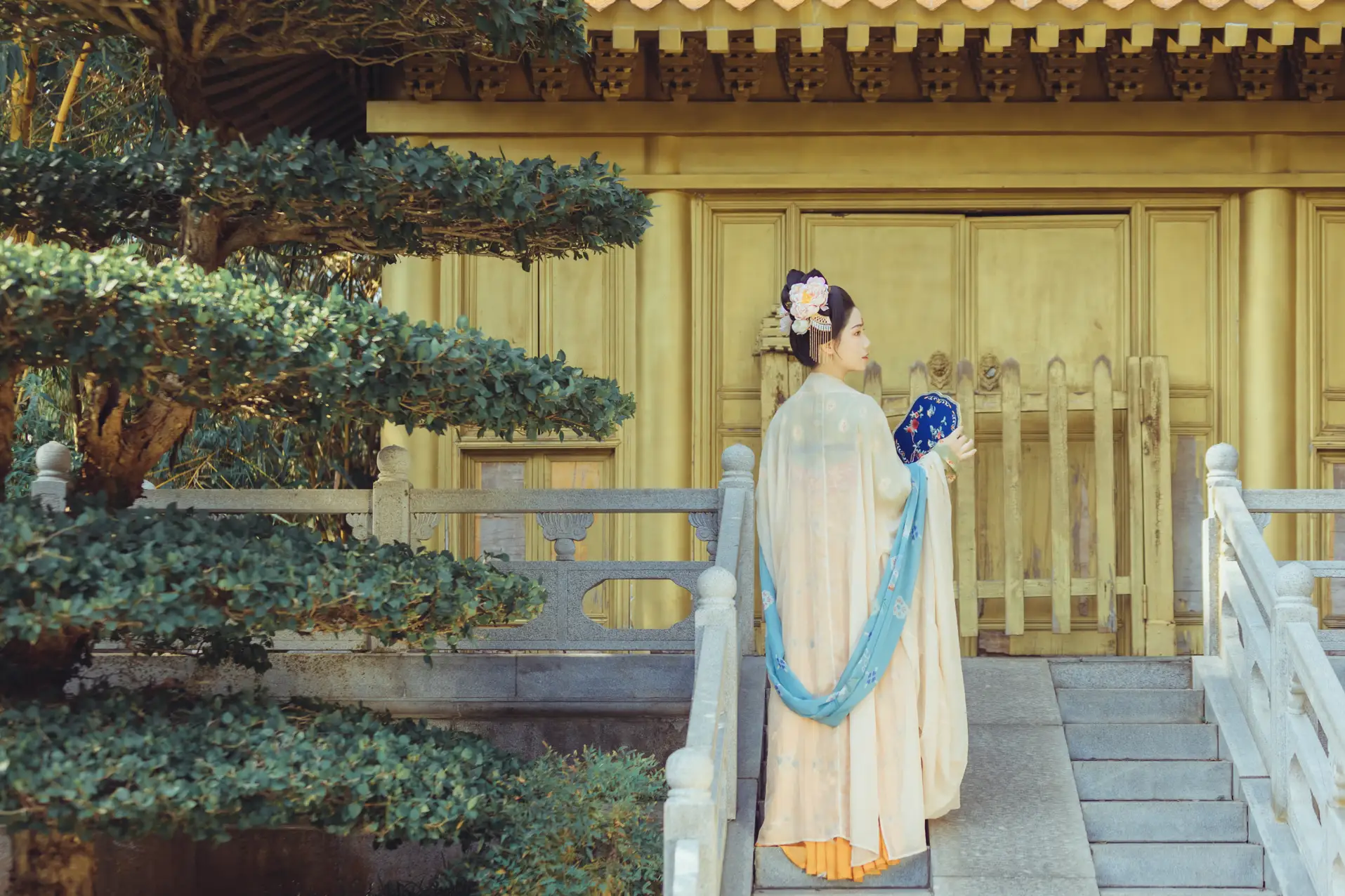 [艺图语] 2021.10.25 Vol.388 – 虞美人 筱谖#[22P]-10