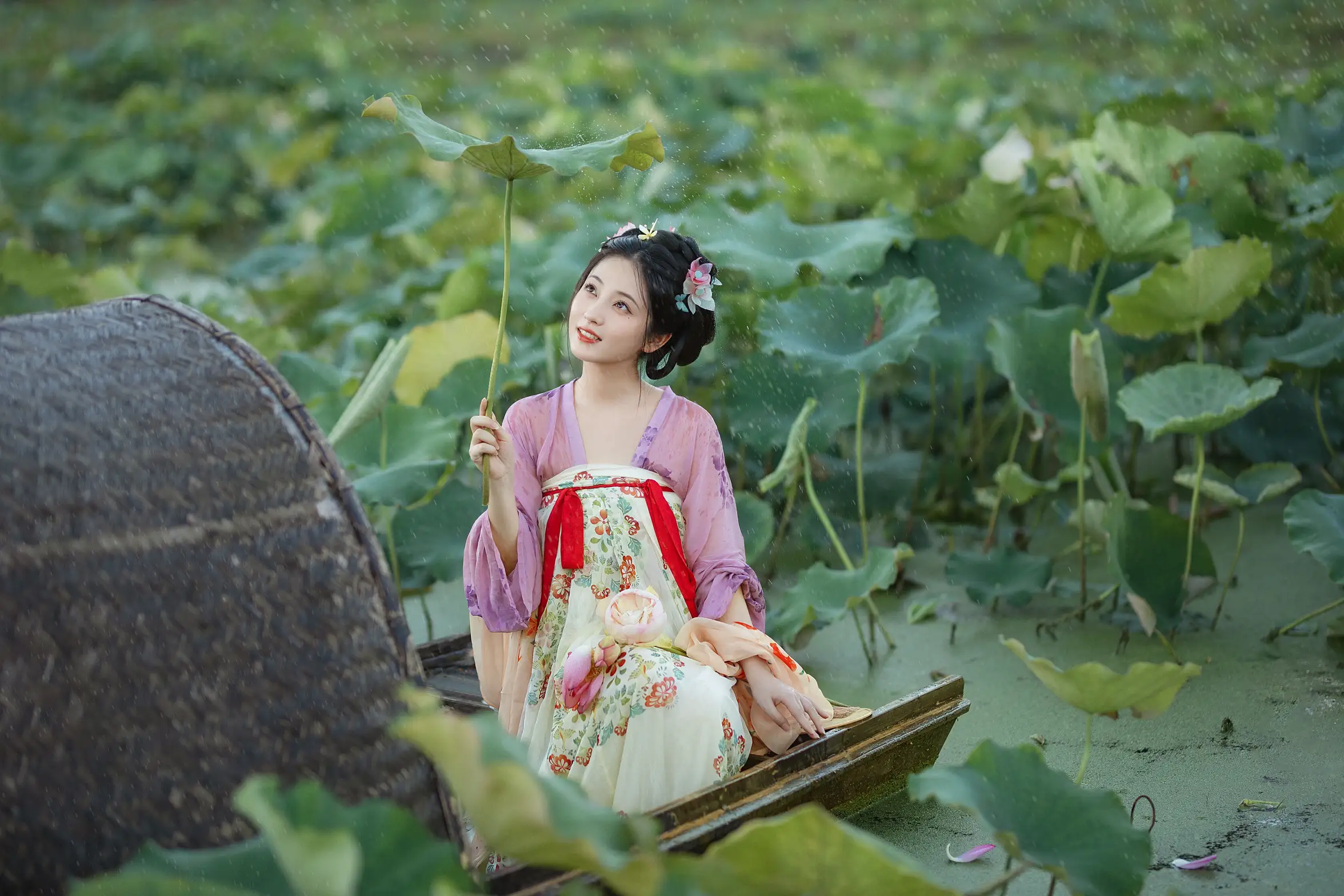 [艺图语] 2022.08.31 Vol.1832 – 采荷 小温暖想要个大太阳#[22P]-1