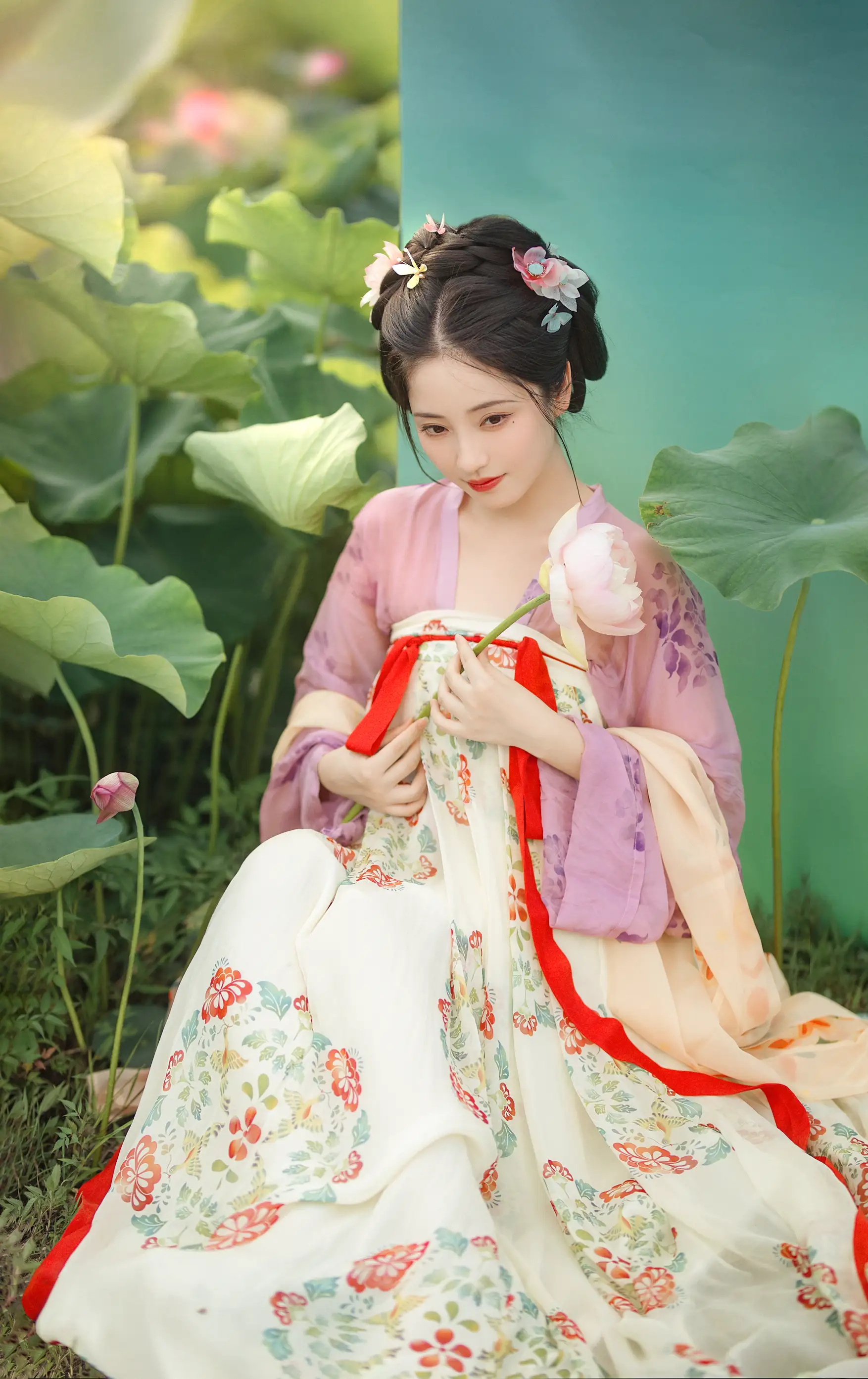 [艺图语] 2022.08.31 Vol.1832 – 采荷 小温暖想要个大太阳#[22P]-1