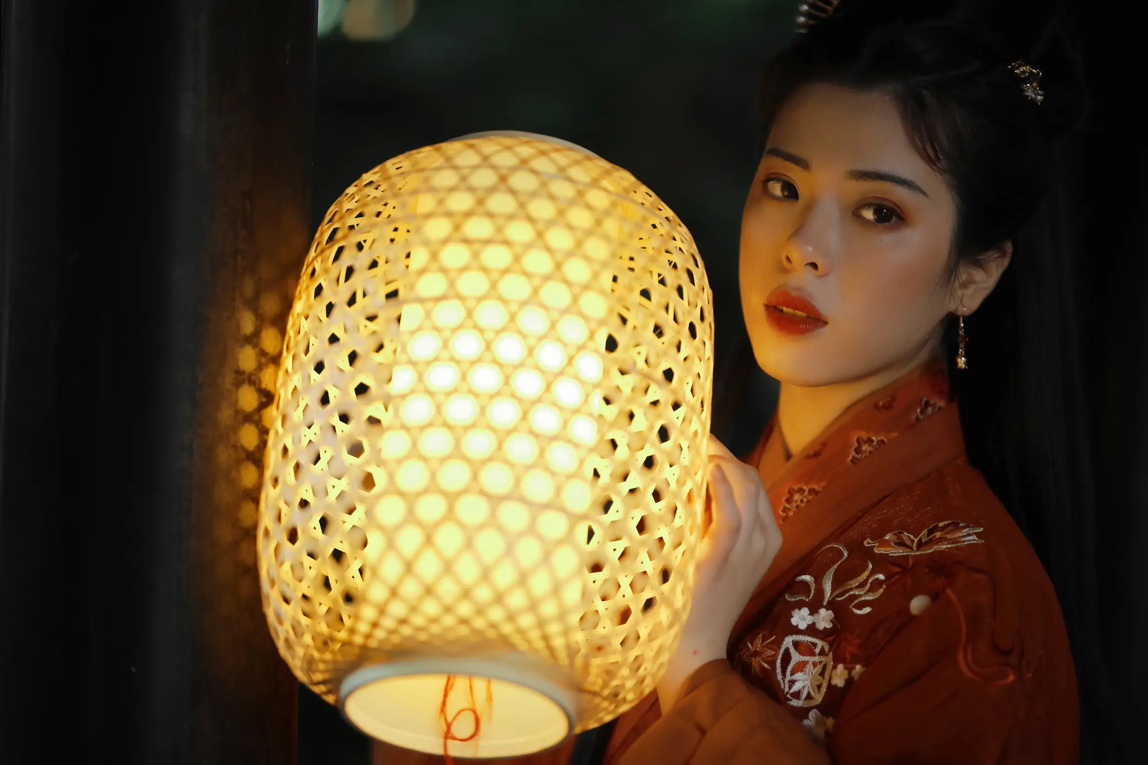 [艺图语] 2022.08.21 Vol.1757 – 桃李春风一杯酒 一只仟仟#[25P]-1