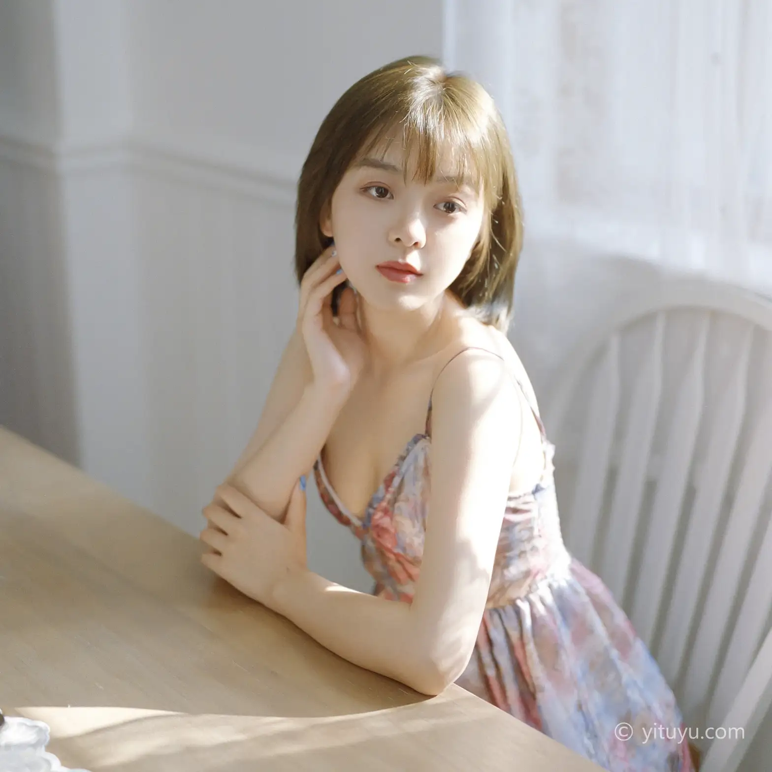 [艺图语] 2020.11.26 Vol.002 – 匆匆又夏天 carmen#[33P]-4