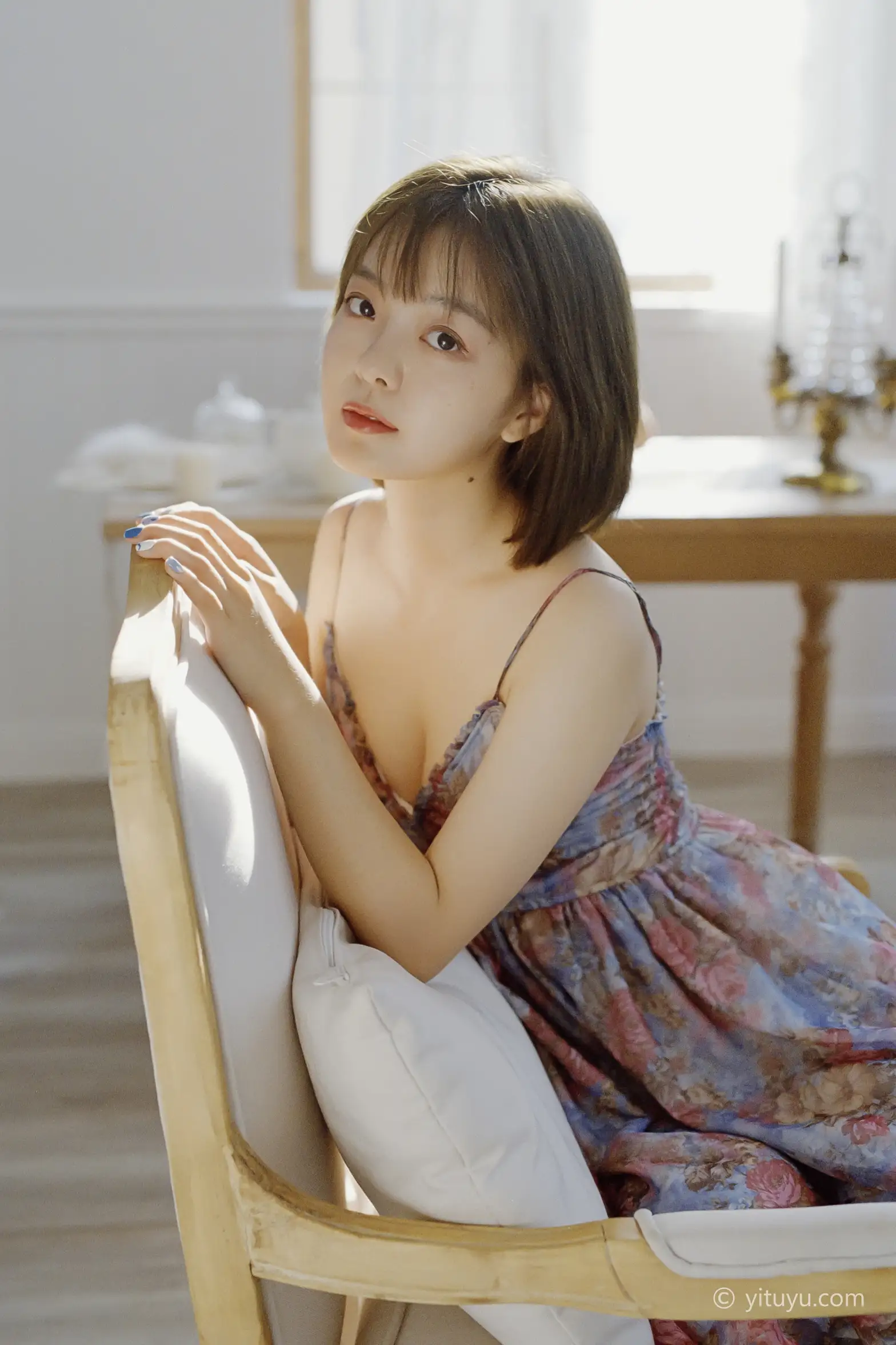 [艺图语] 2020.11.26 Vol.002 – 匆匆又夏天 carmen#[33P]-5