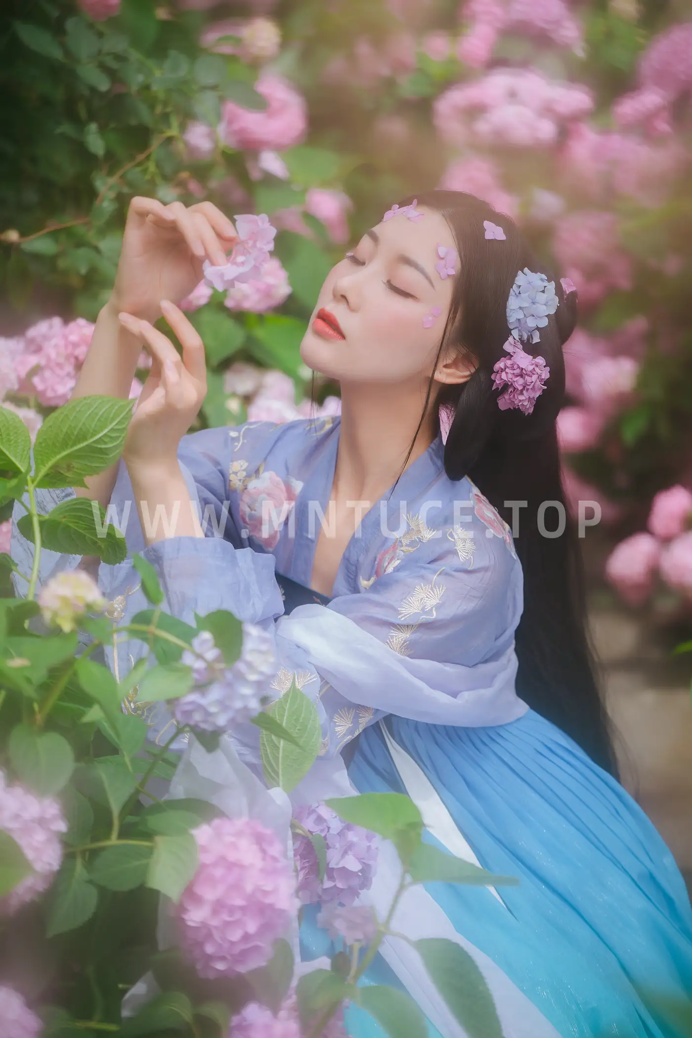 [艺图语] 2022.05.27 Vol.1007 – 织画 木景抒#[28P]-4