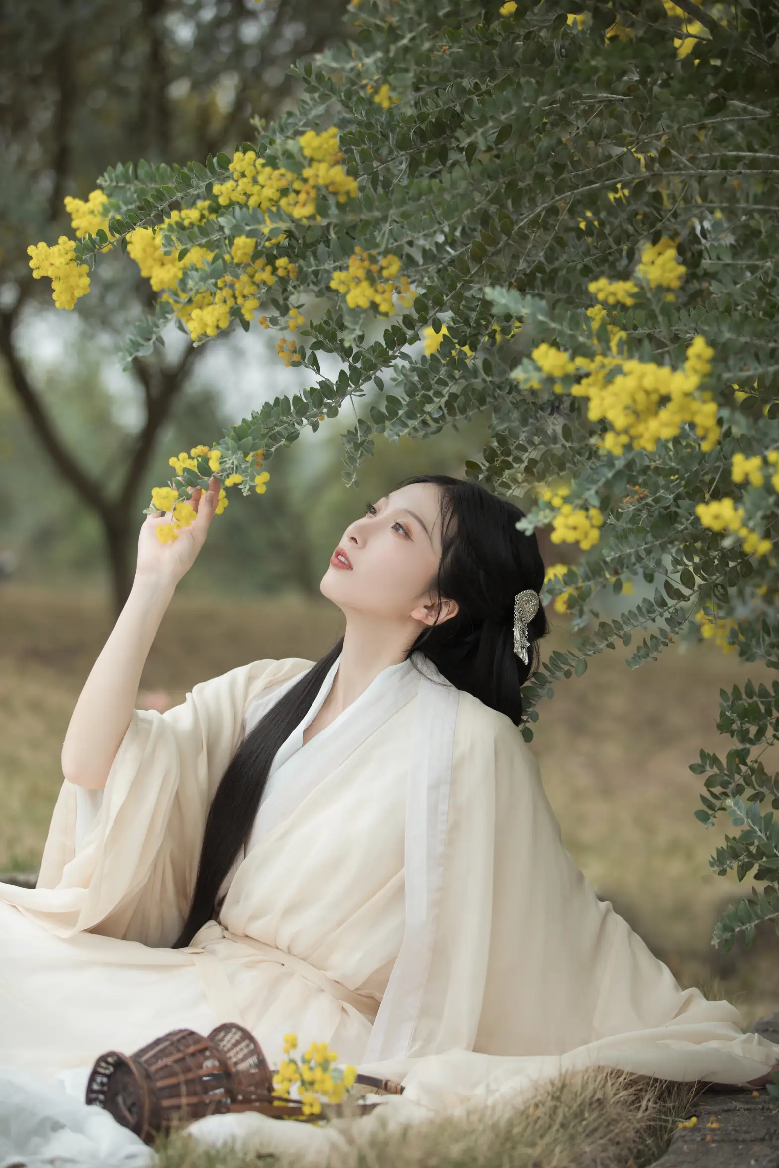 [艺图语] 2022.07.02 Vol.1352 – 合欢枝 miego#[22P]-1