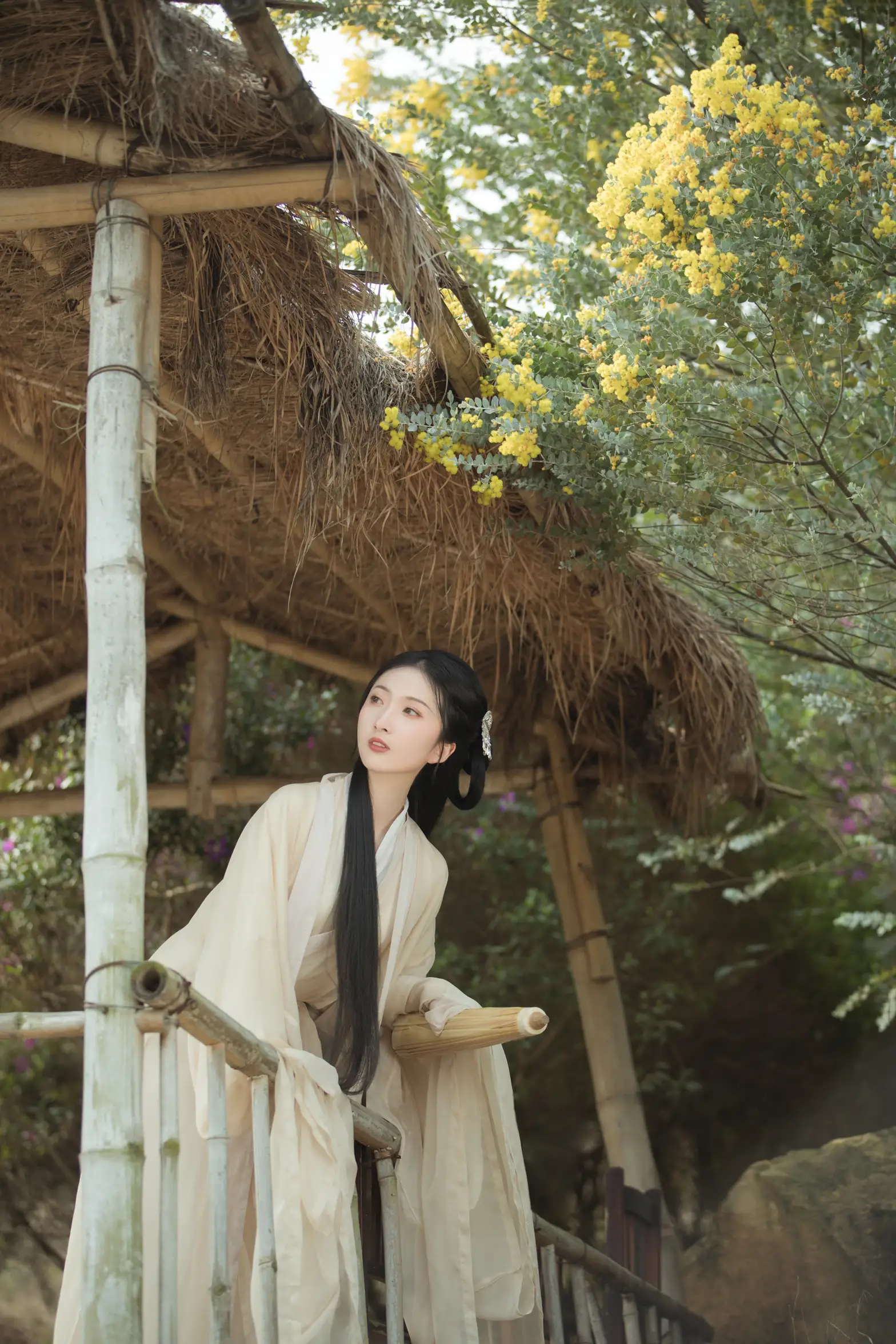 [艺图语] 2022.07.02 Vol.1352 – 合欢枝 miego#[22P]-5