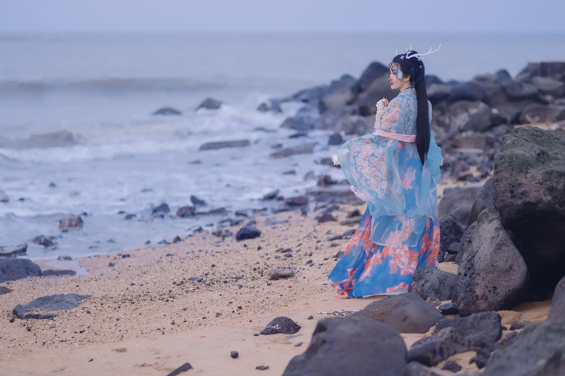 [艺图语] 2021.10.18 Vol.368 – 龙女 何佳#[24P]-9