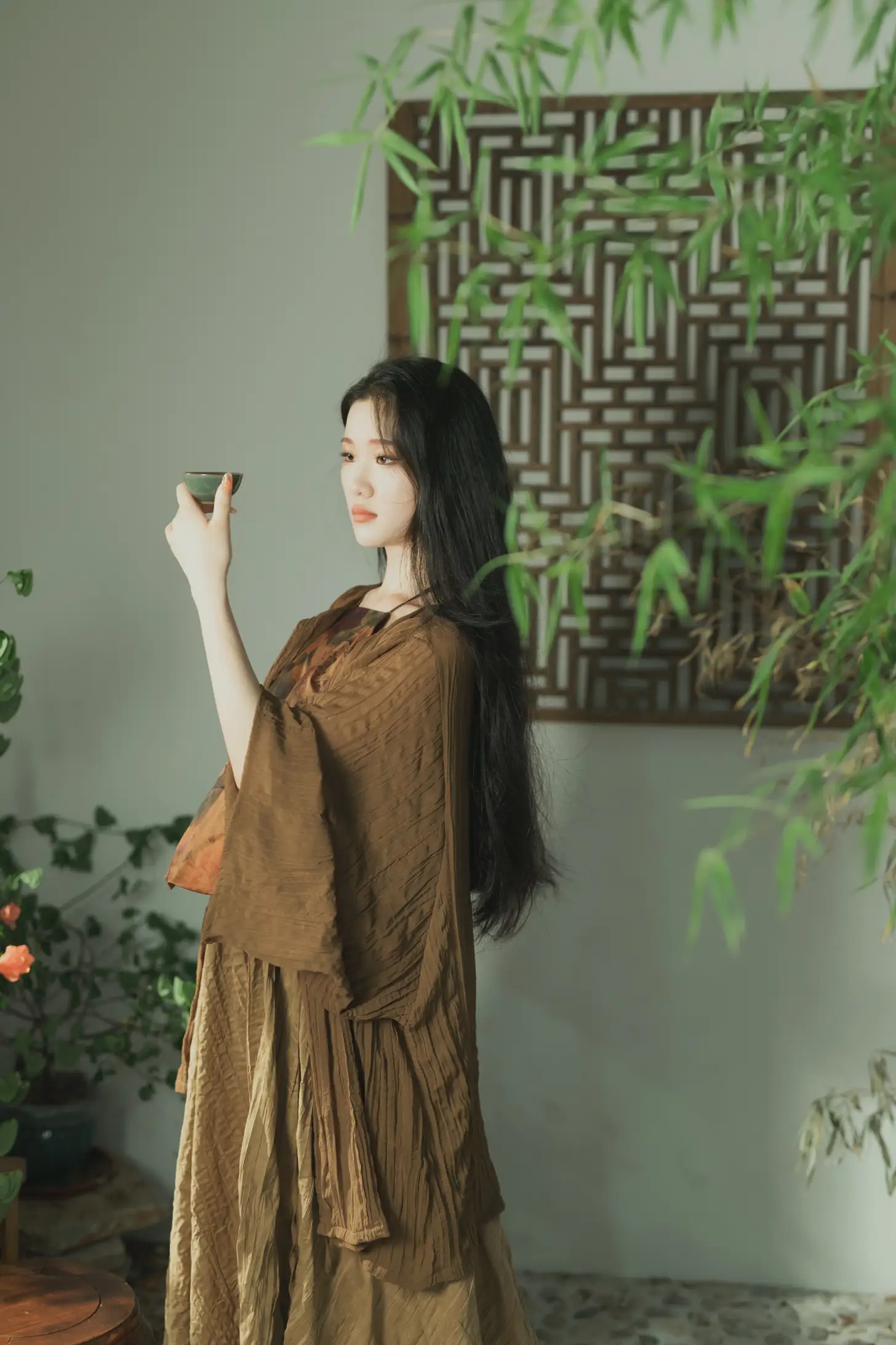 [艺图语] 2022.09.03 Vol.1861 – 素衣 相望回首喵喵喵#[35P]-6