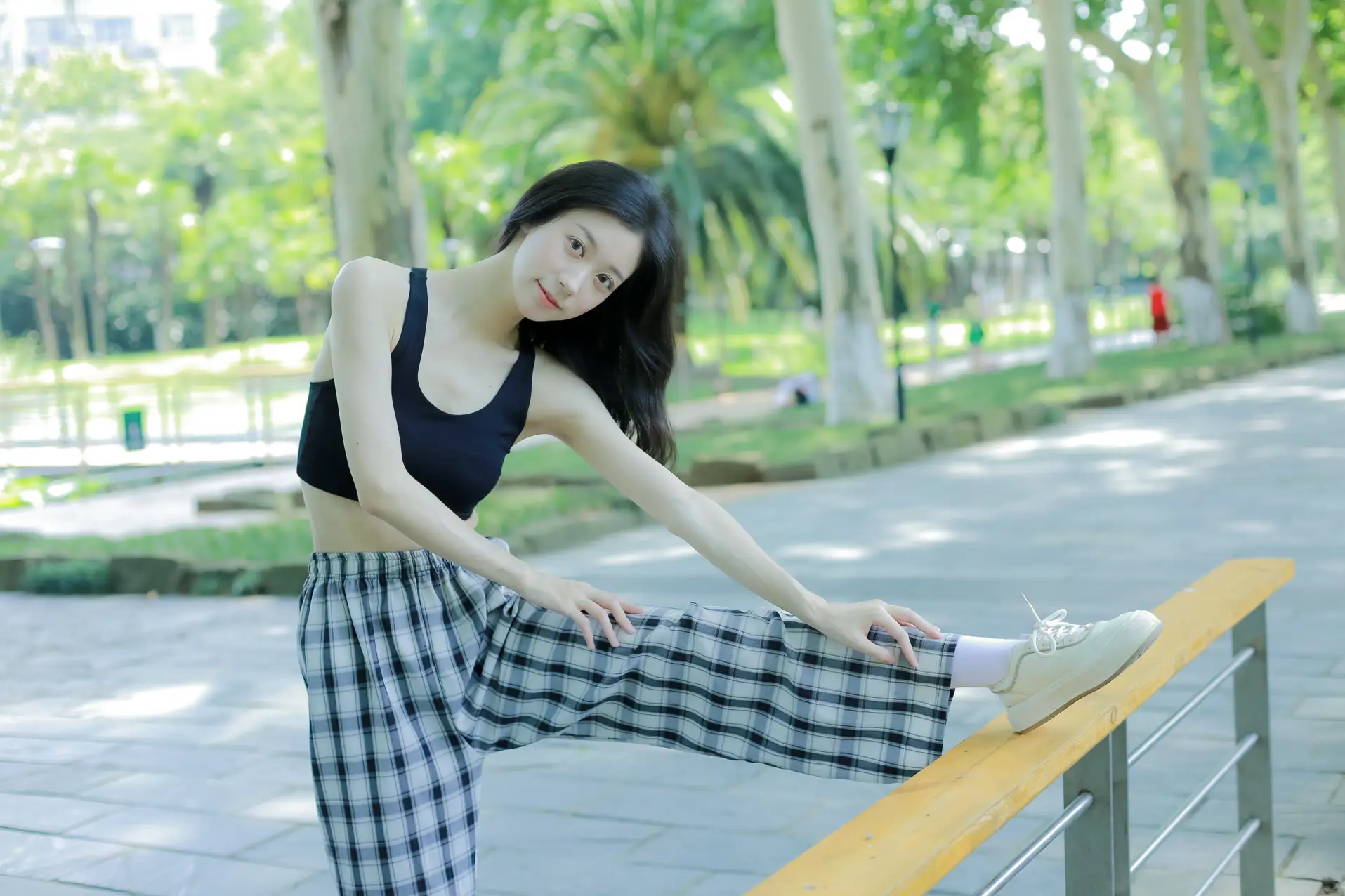 [YITUYU] 2022.09.08 Vol.1896 – Morning Exercise Day Cat Feeding Girl 饲 Cat Girl--#[27P]-6