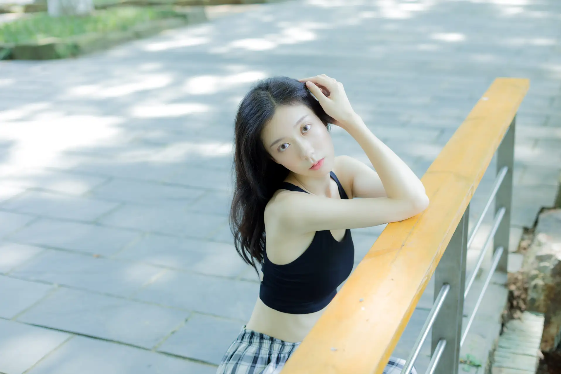 [艺图语] 2022.09.08 Vol.1896 – 晨练日 饲猫少女 饲猫少女-#[27P]-1