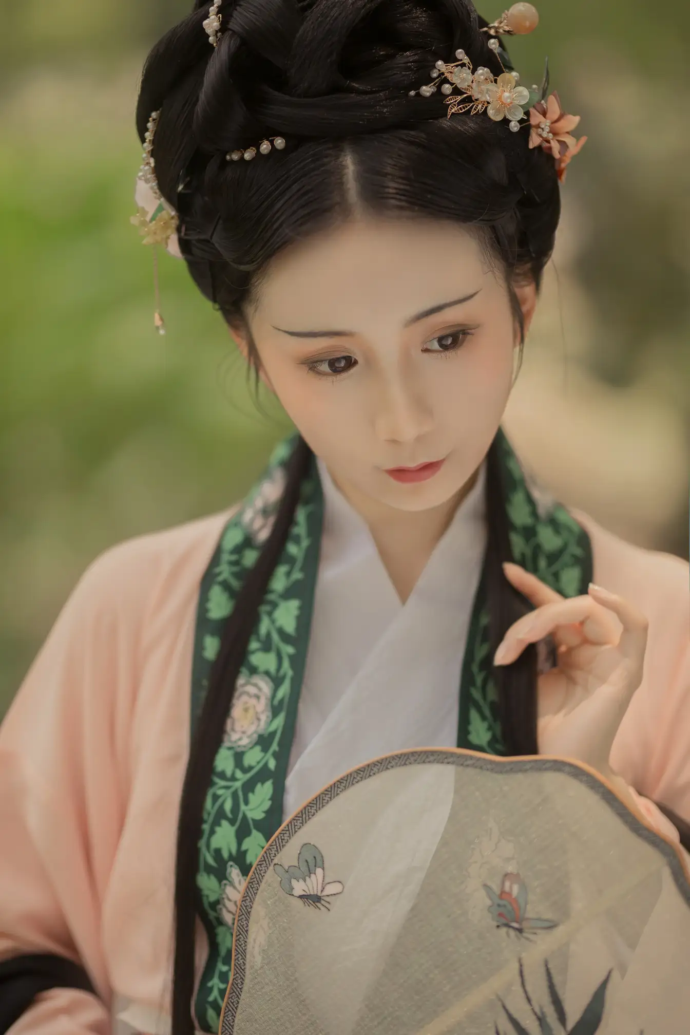 [艺图语] 2021.12.23 Vol.522 – 荷叶罗裙 绿绿子#[21P]-2