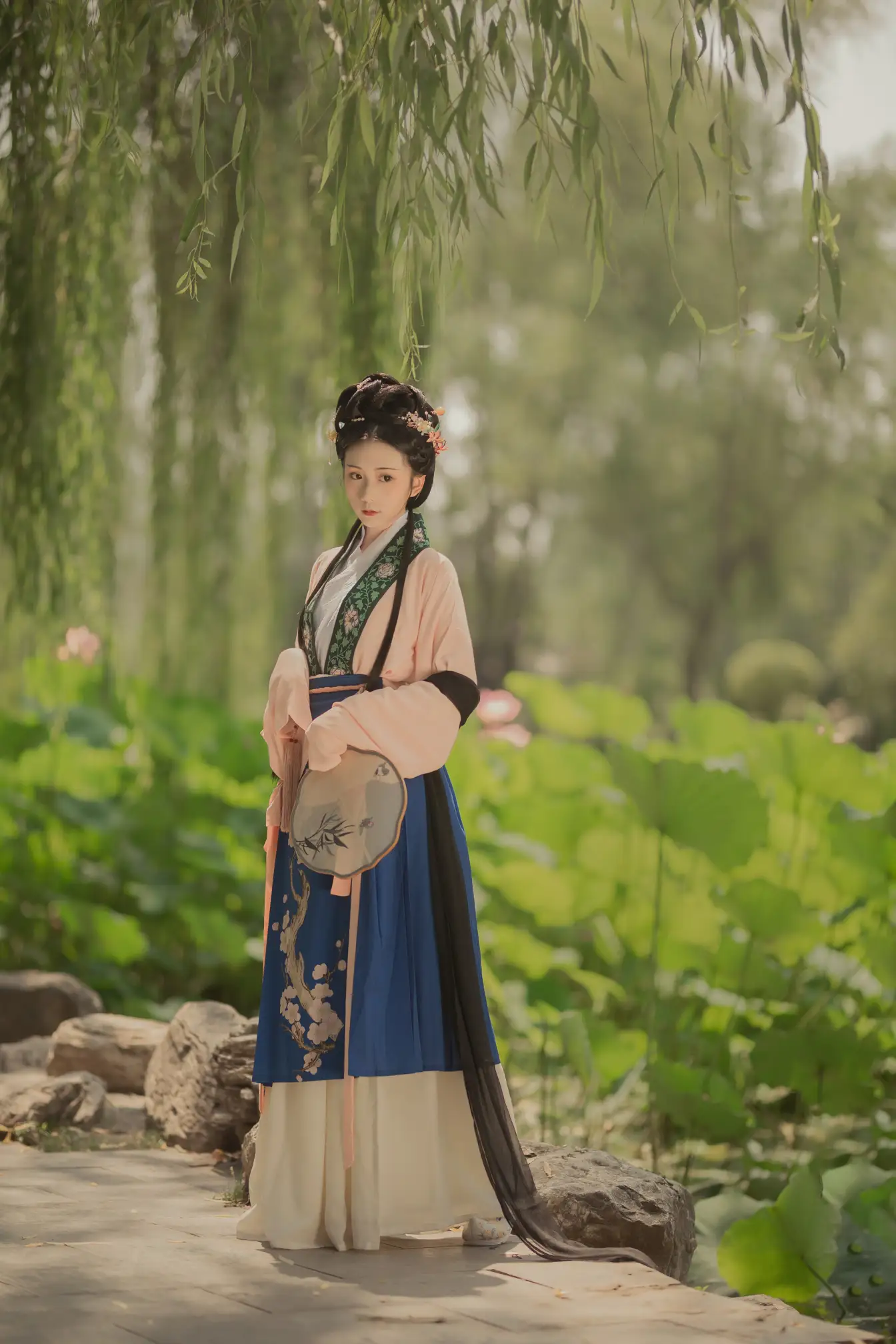 [艺图语] 2021.12.23 Vol.522 – 荷叶罗裙 绿绿子#[21P]-6