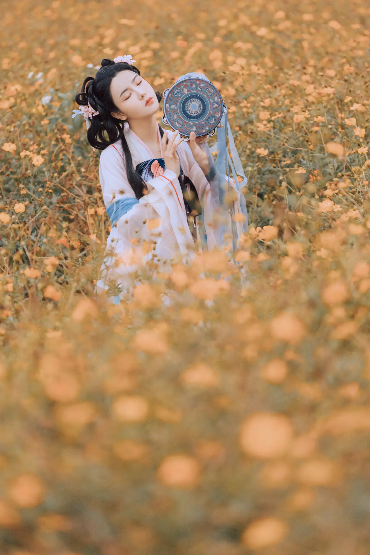 [艺图语] 2021.10.08 Vol.338 – 秋日芳菲 三重子#[23P]-1