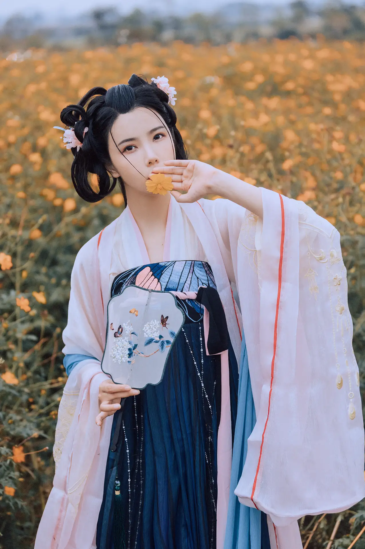 [艺图语] 2021.10.08 Vol.338 – 秋日芳菲 三重子#[23P]-2