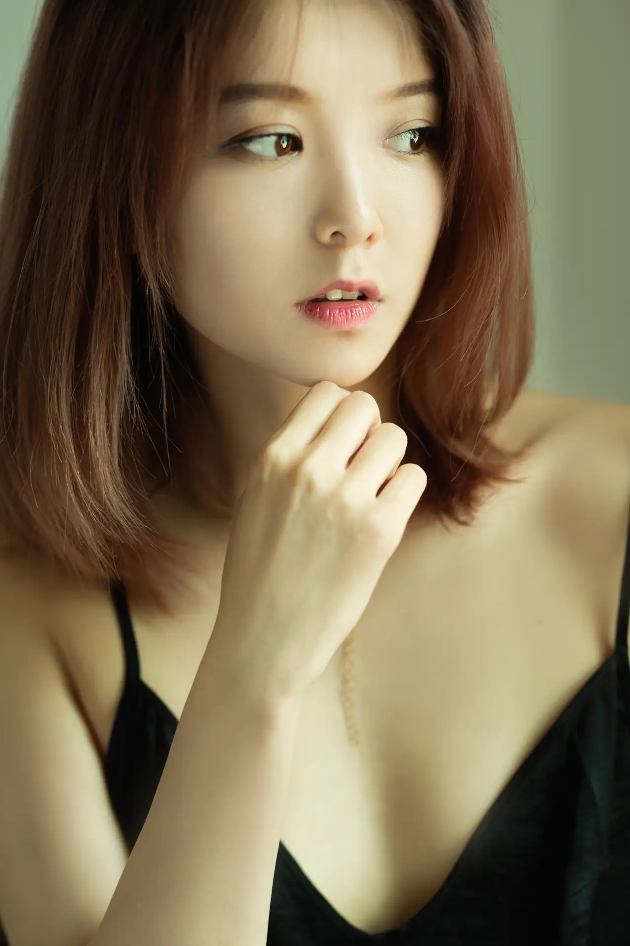 [艺图语] 2022.07.04 Vol.1373 – 空房间 航子就是航子呀#[22P]-6