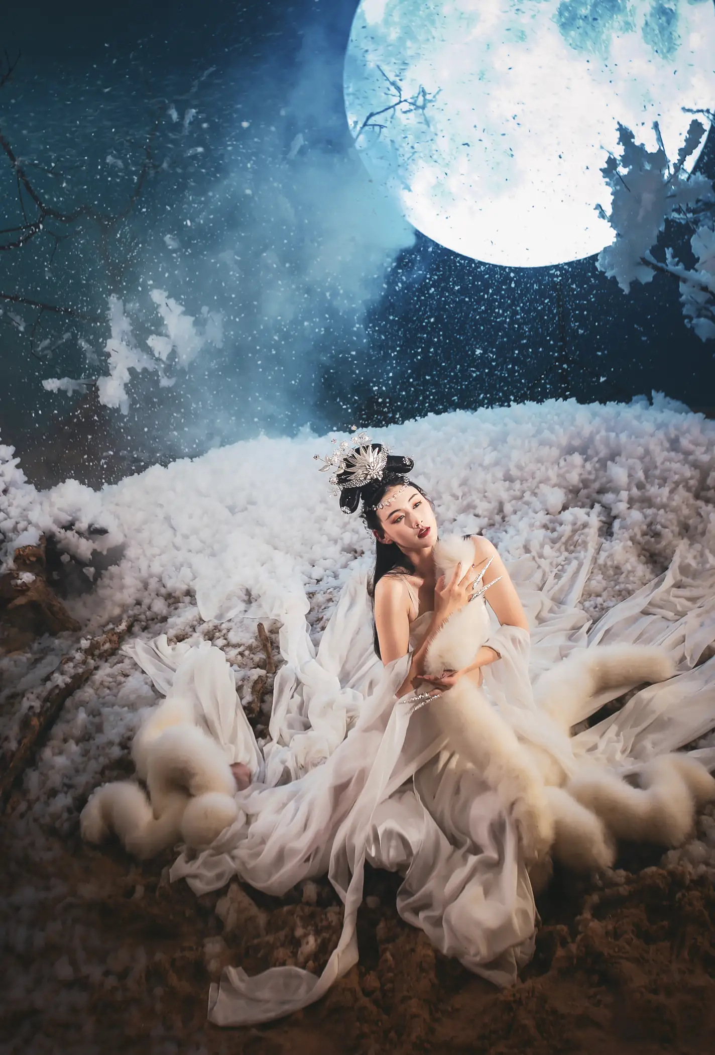 [艺图语] 2021.07.21 Vol.097 – 九尾白狐 刺猬&惠子#[32P]-1