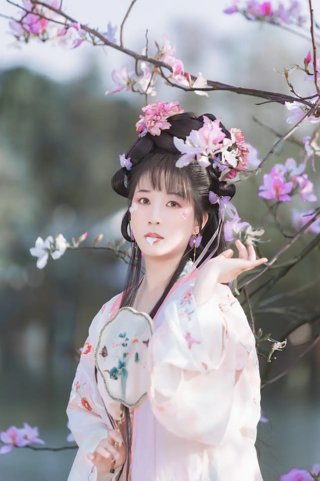 [艺图语] 2022.05.22 ol.0952 – 春日宴 V#[32P]-1