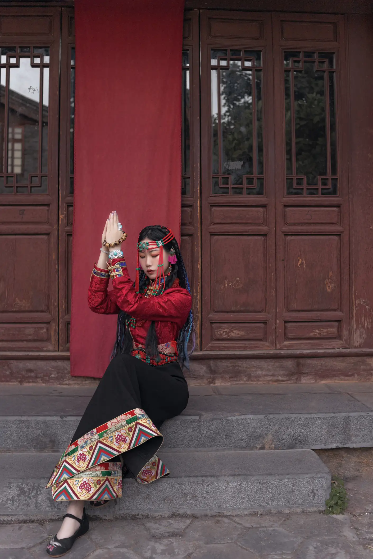 [艺图语] 2022.05.26 Vol.0994 – 扎西德勒 邓娃儿#[25P]-5