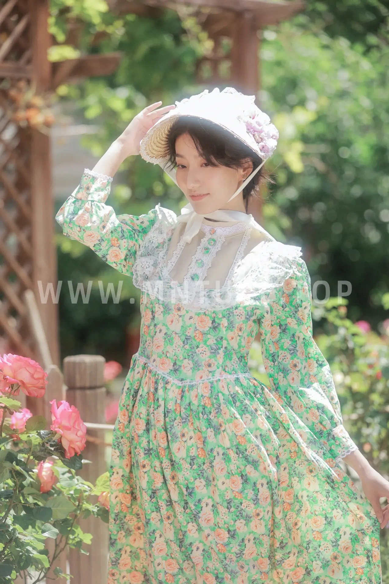 [艺图语] 2022.08.30 Vol.1831 – Alice的后花园 小萌爱吃肉xm#[20P]-8