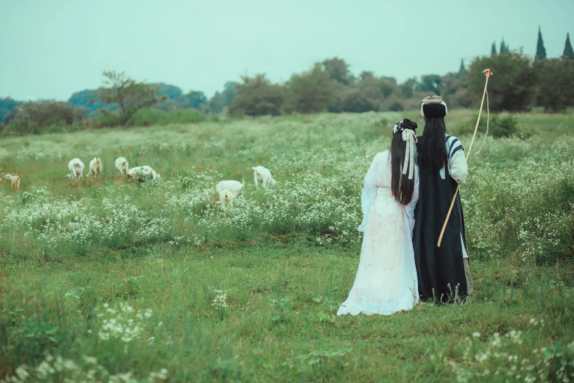 [艺图语] 2021.10.07 Vol.337 – 塞上牛羊空许约 芳芳#[23P]-1