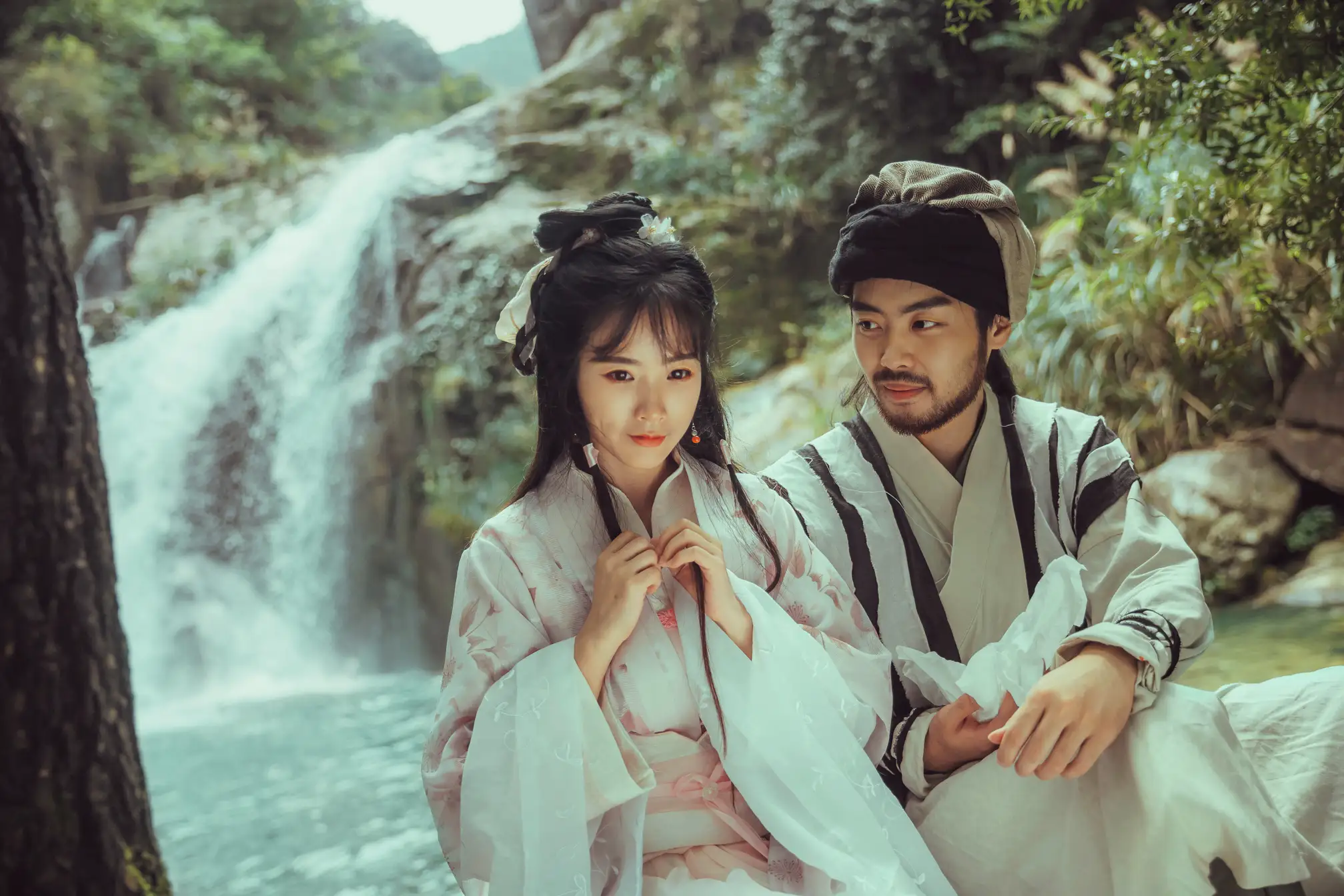 [艺图语] 2021.10.07 Vol.337 – 塞上牛羊空许约 芳芳#[23P]-6