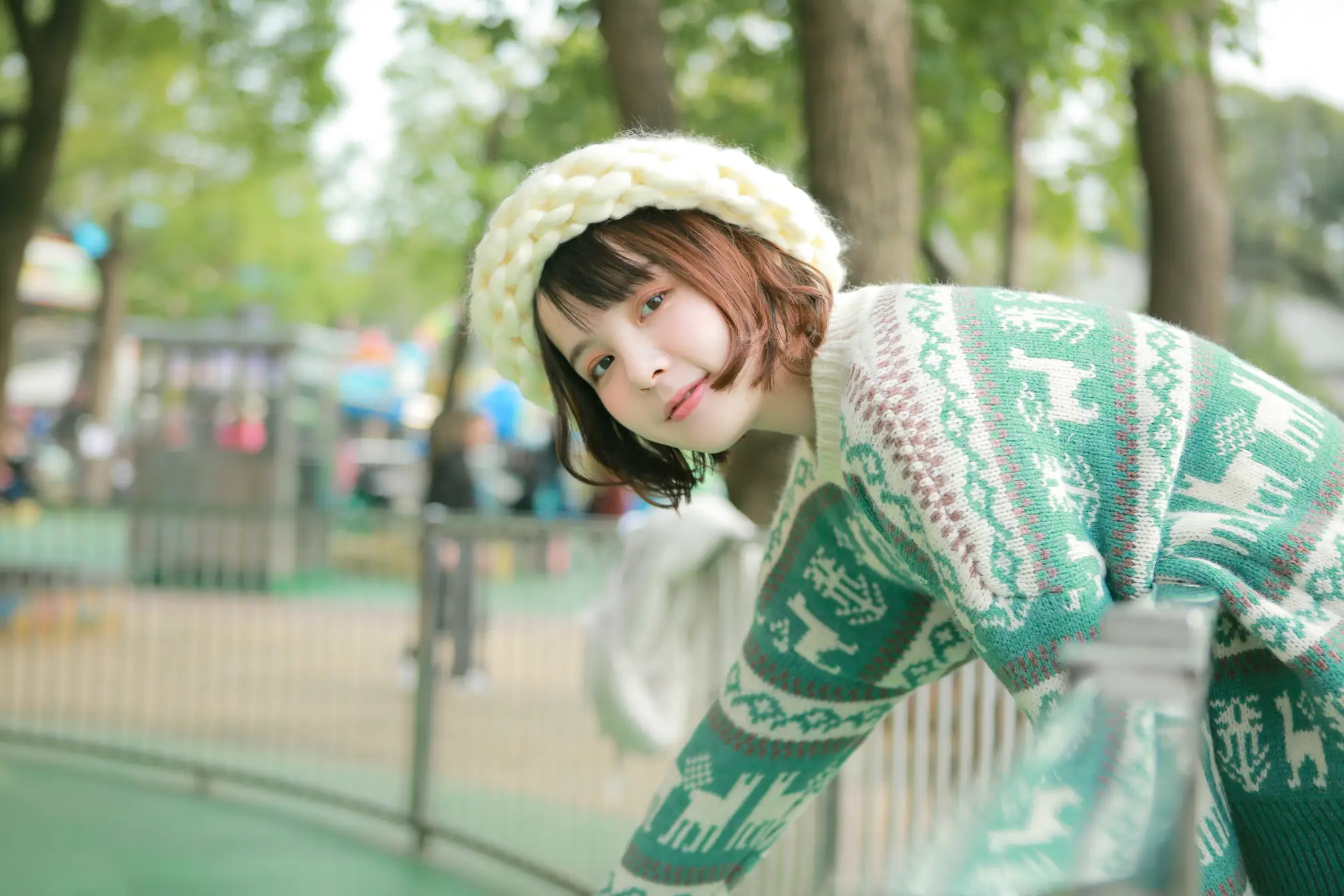 [艺图语] 2022.08.06 Vol.1642 – 氧气女孩 雨一颗#[22P]-10