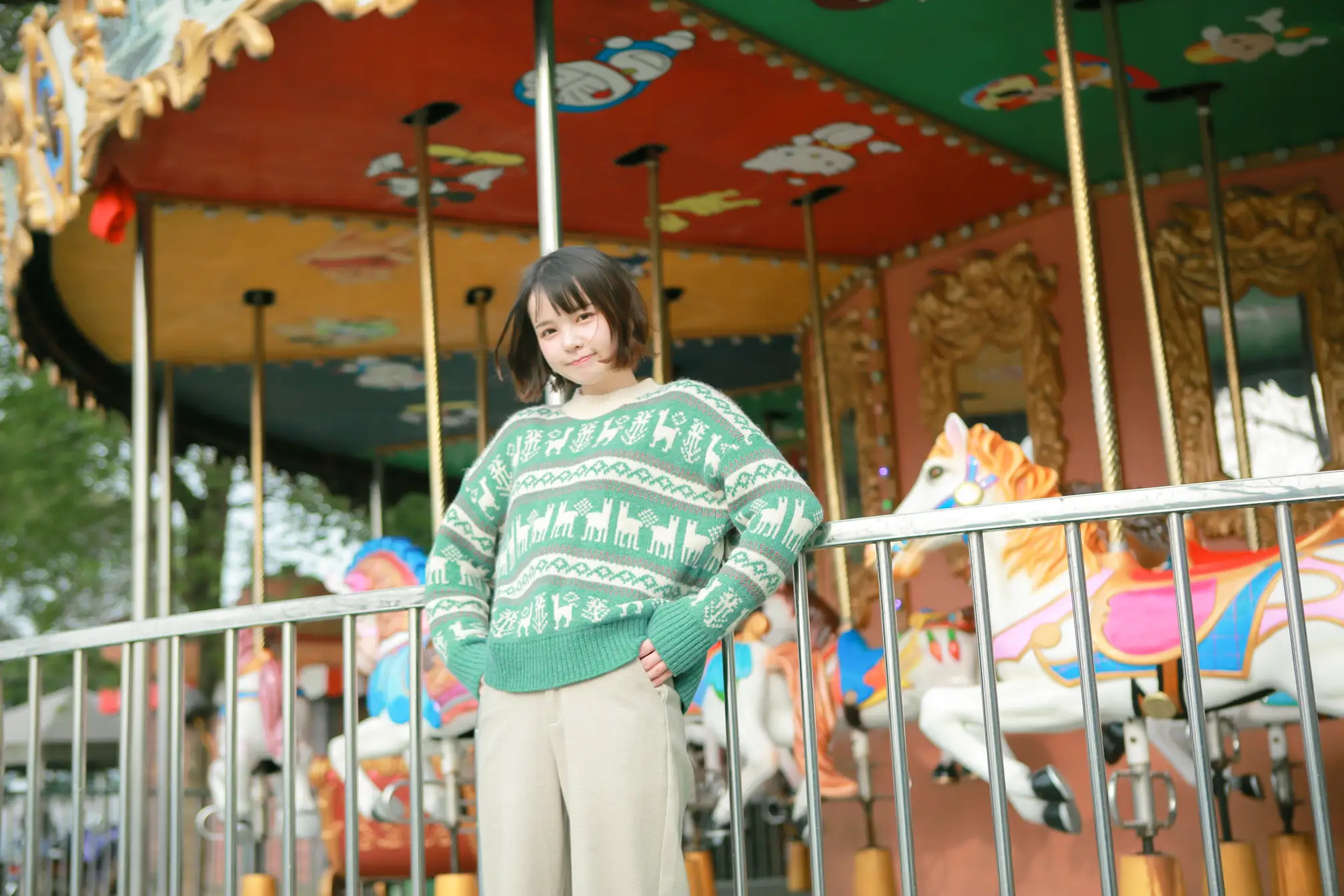 [艺图语] 2022.08.06 Vol.1642 – 氧气女孩 雨一颗#[22P]-1