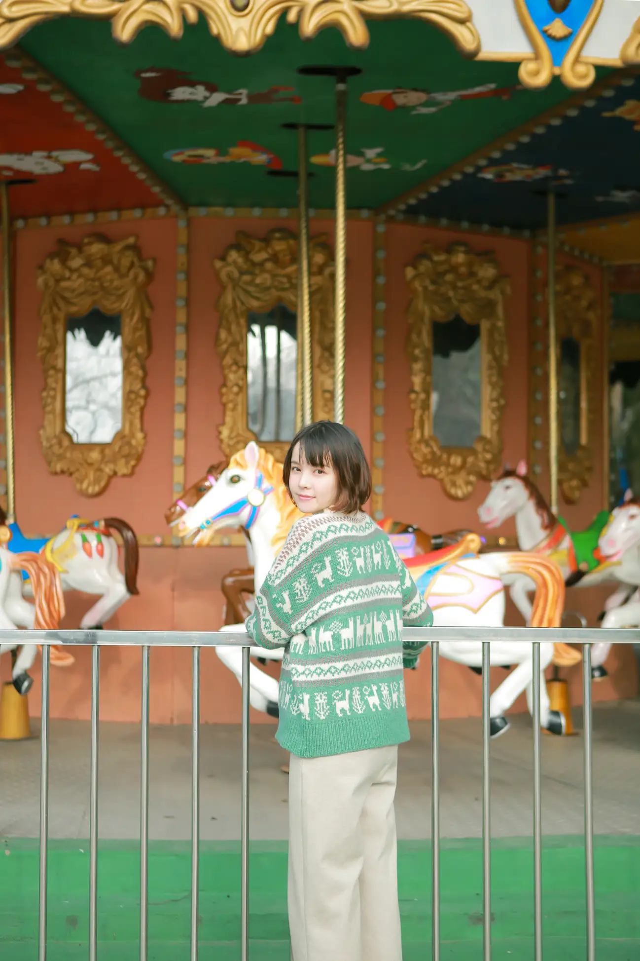 [艺图语] 2022.08.06 Vol.1642 – 氧气女孩 雨一颗#[22P]-2