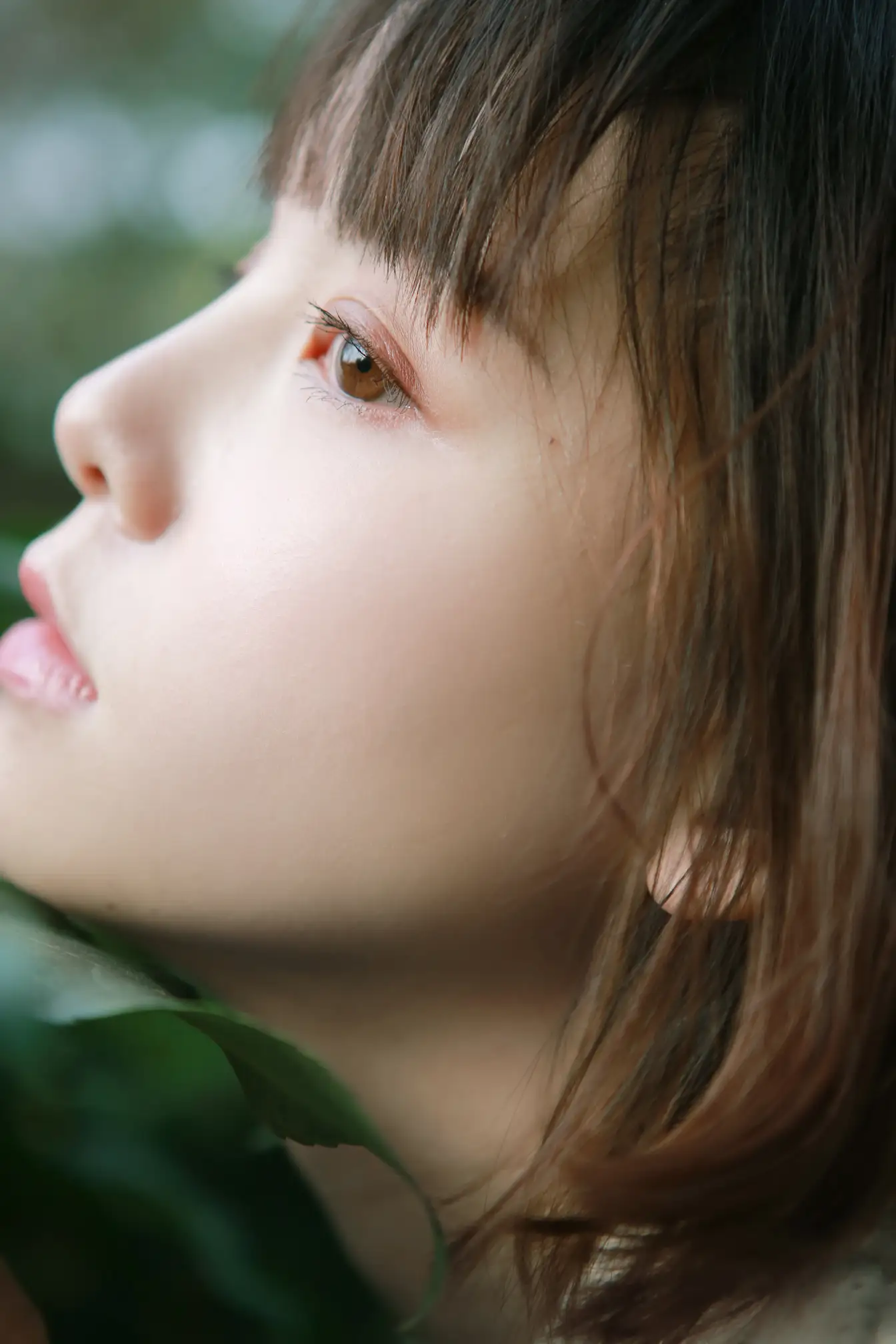 [艺图语] 2022.08.06 Vol.1642 – 氧气女孩 雨一颗#[22P]-9