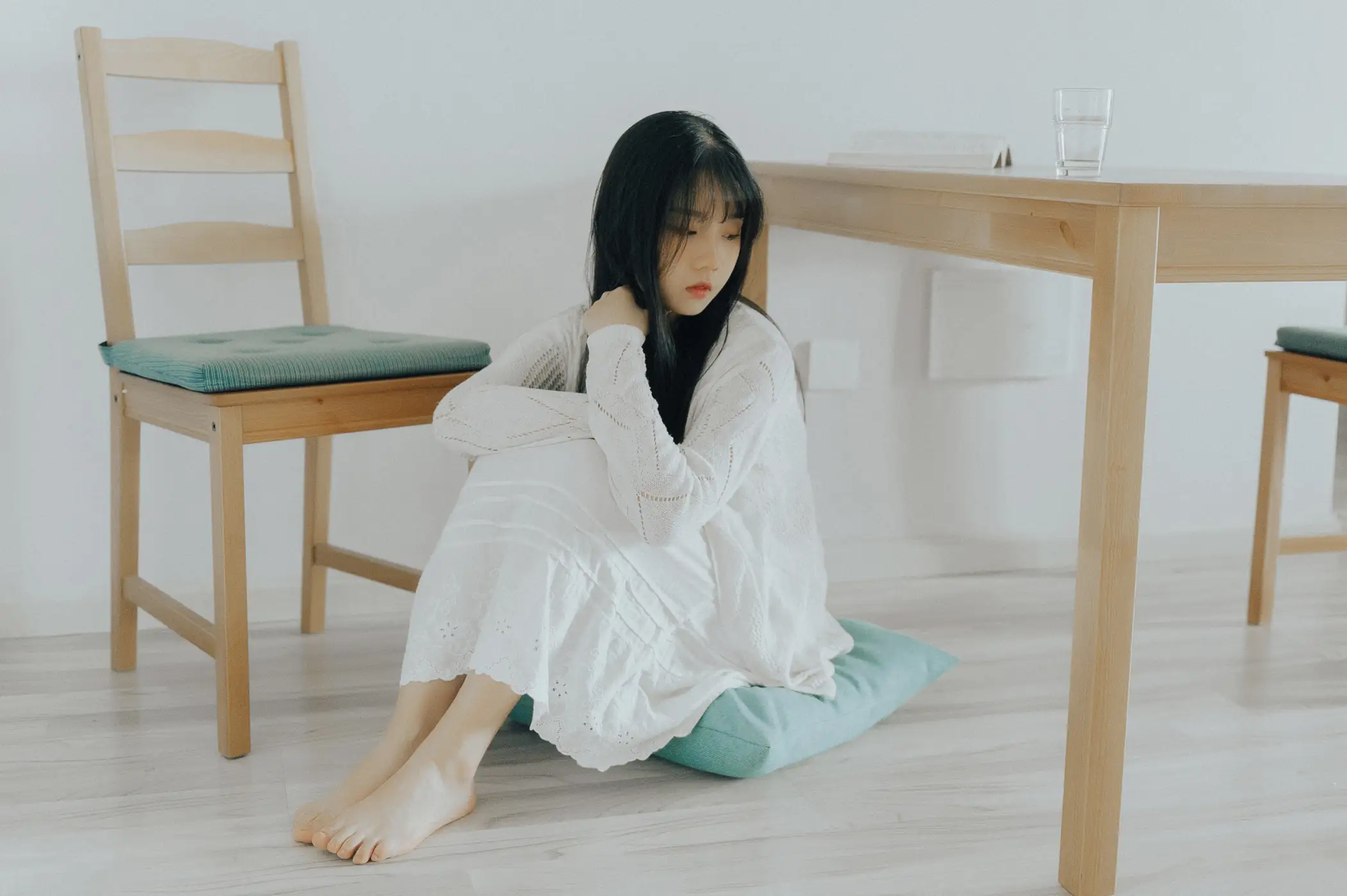 [艺图语] 2022.05.23 Vol.0963 – 想孤独 紫卿#[20P]-2