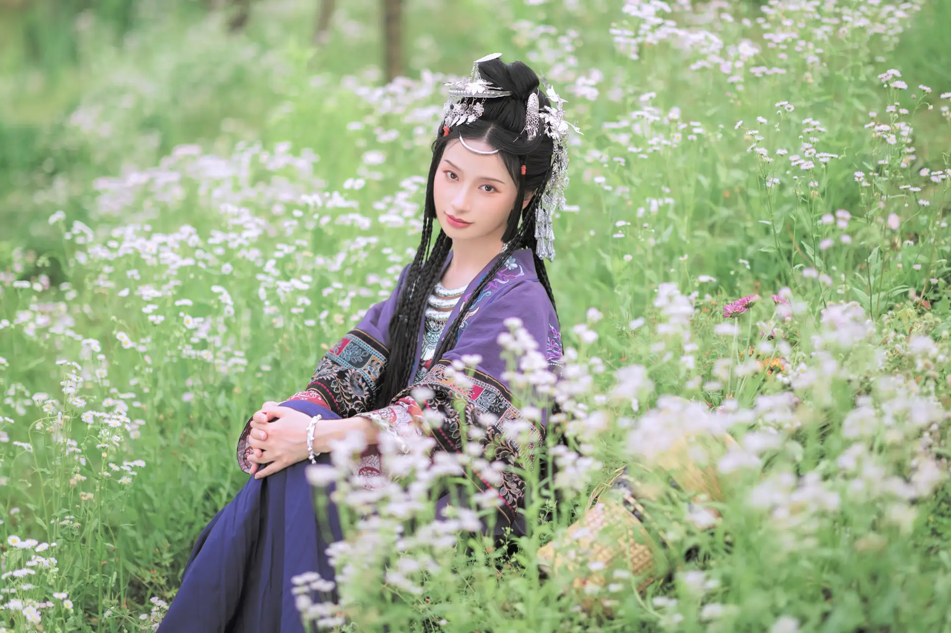 [艺图语] 2022.08.23 Vol.1774 – 苗疆少女 眸小妖#[42P]-10