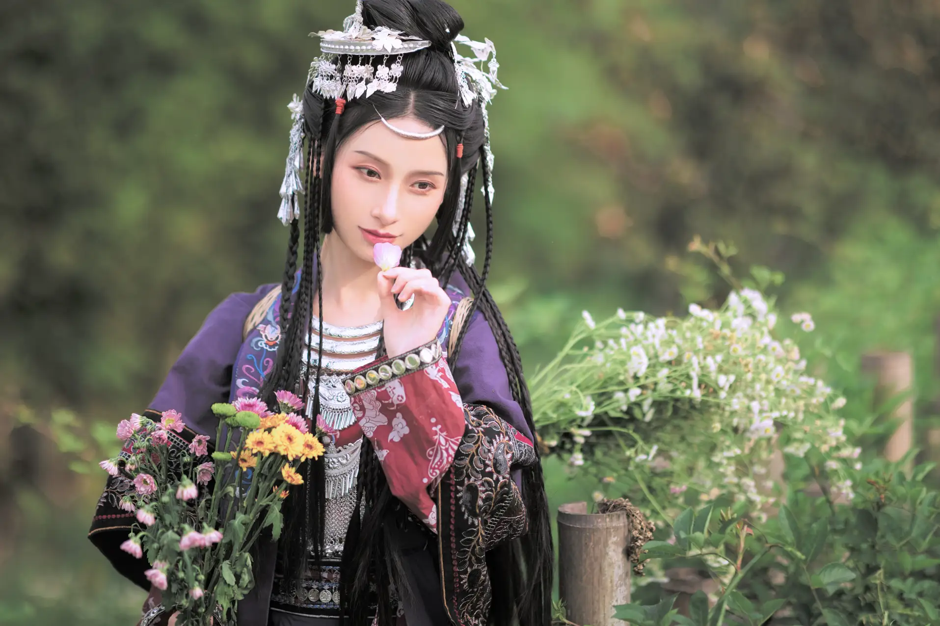 [艺图语] 2022.08.23 Vol.1774 – 苗疆少女 眸小妖#[42P]-8