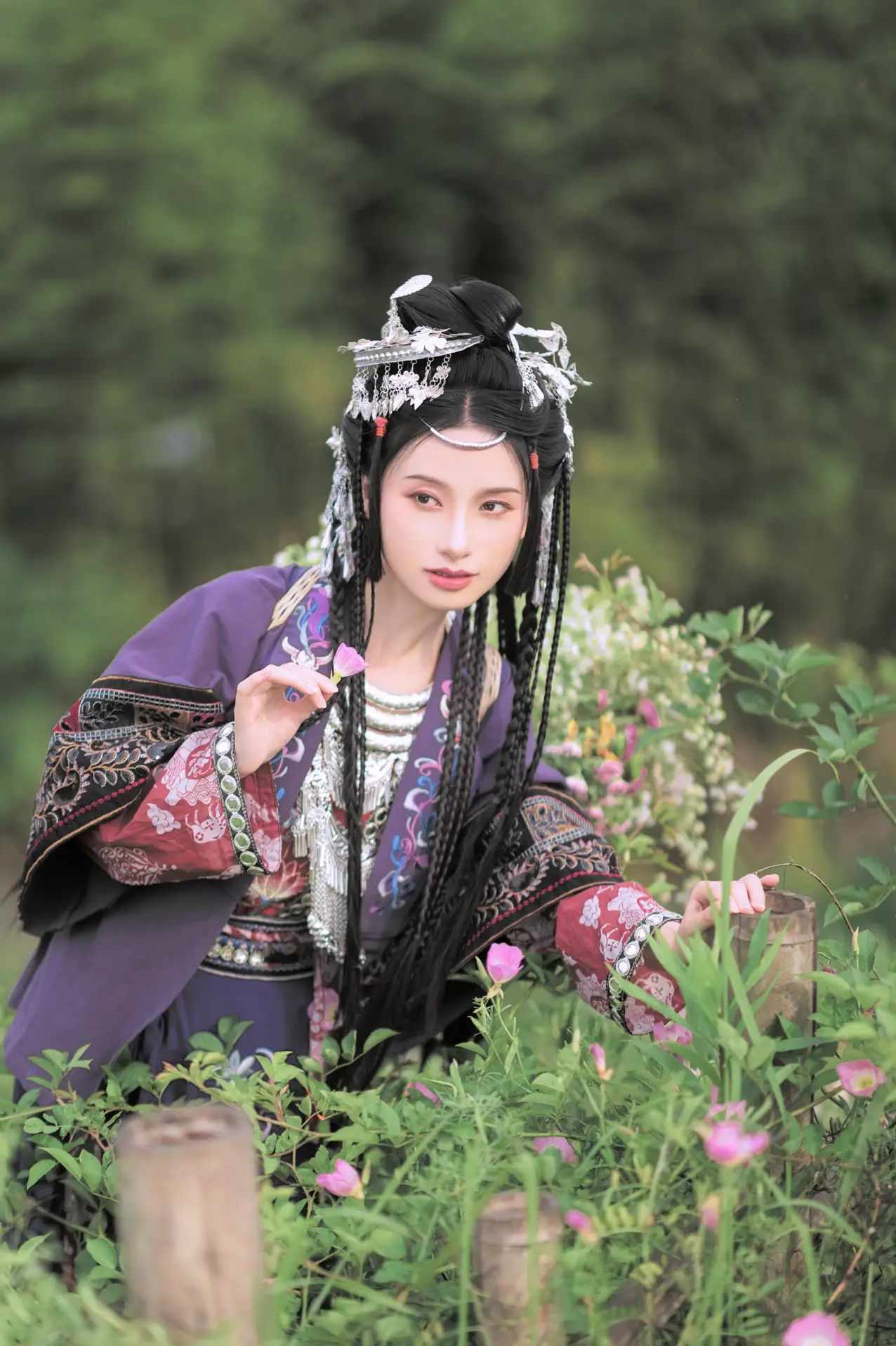 [艺图语] 2022.08.23 Vol.1774 – 苗疆少女 眸小妖#[42P]-9