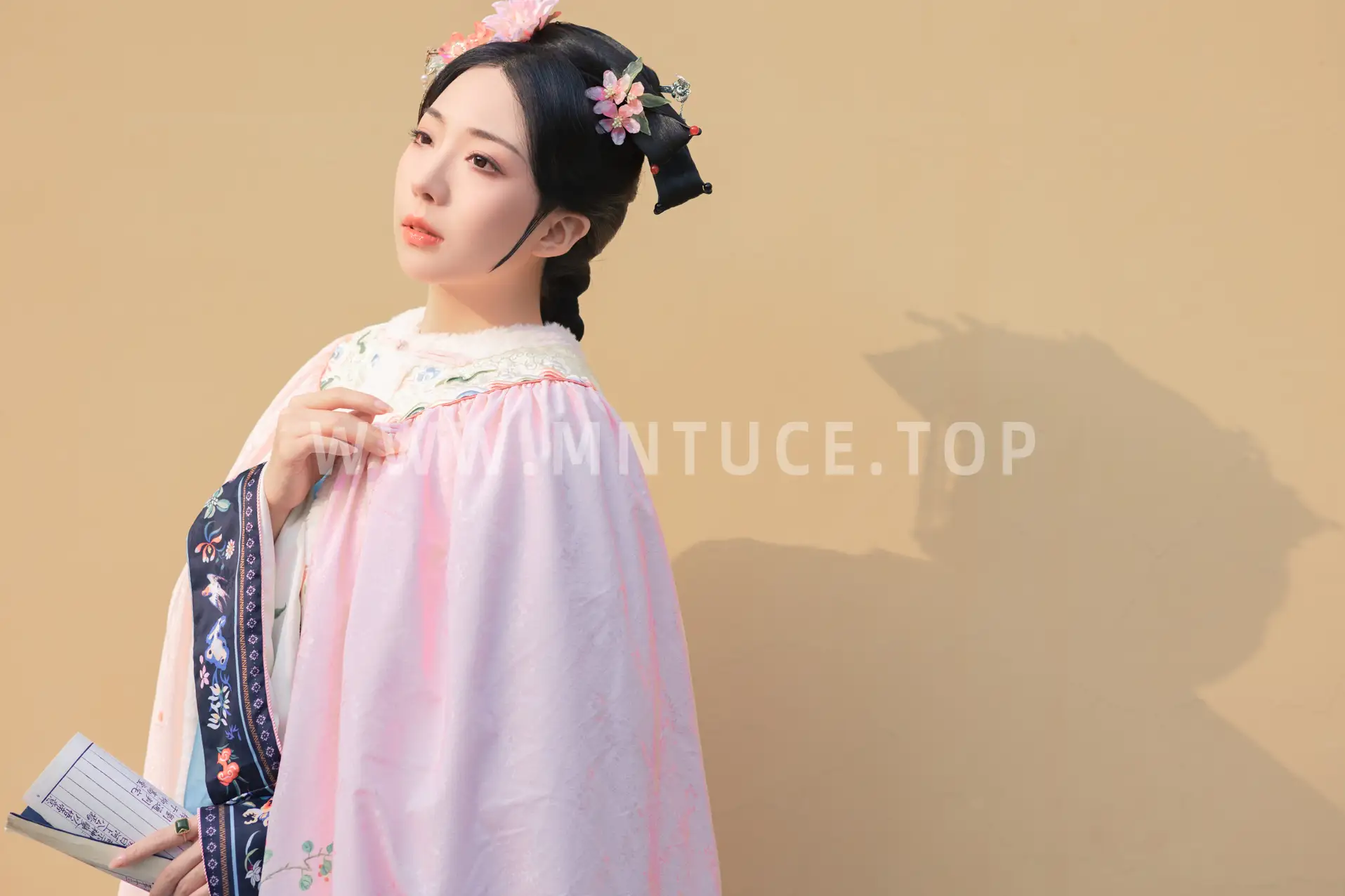 [艺图语] 2022.06.06 Vol.1101 – 探梅 是真的南渊#[43P]-4