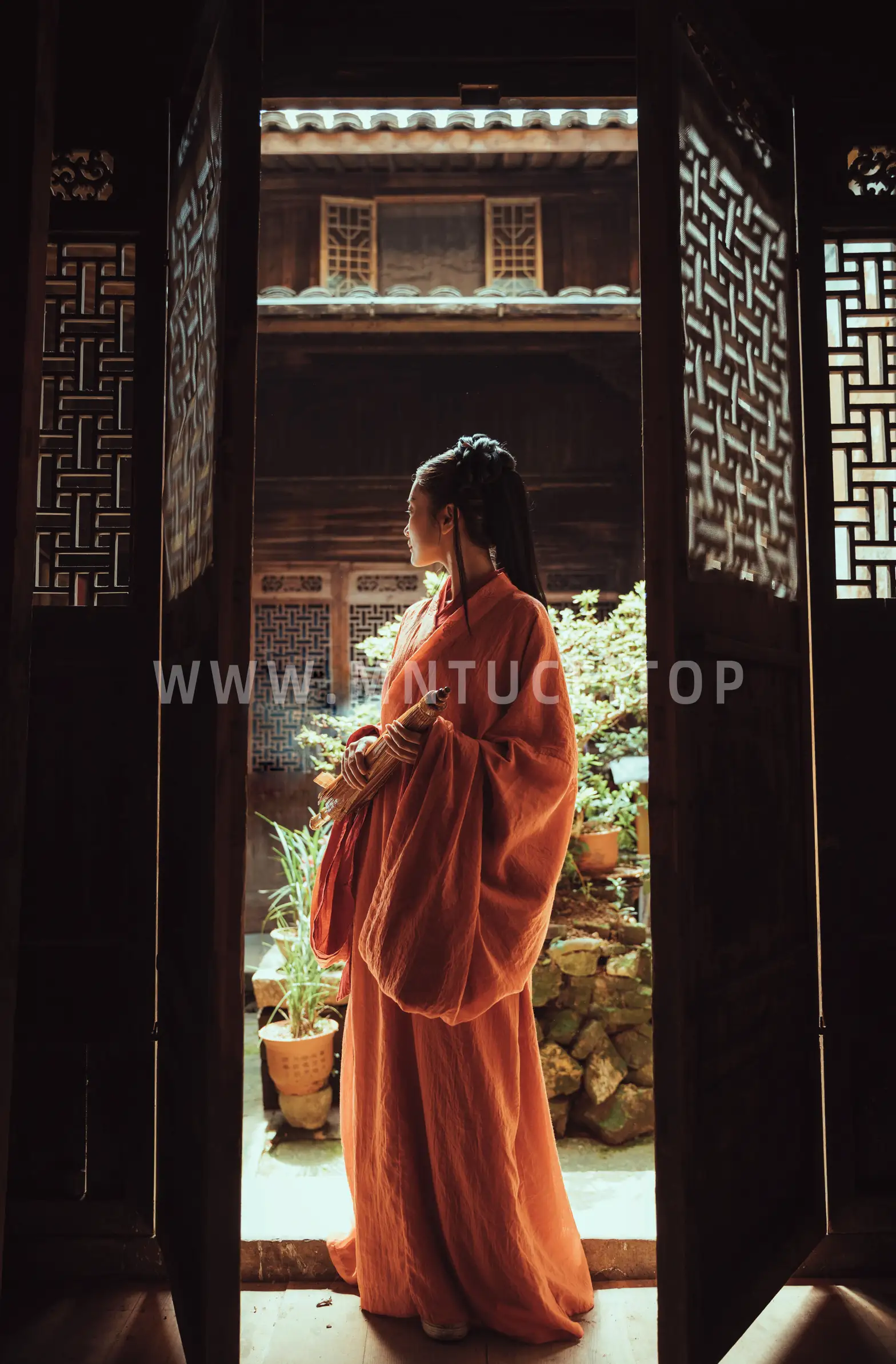 [艺图语] 2022.01.15 Vol.659 – 四月山居 含真#[22P]-10