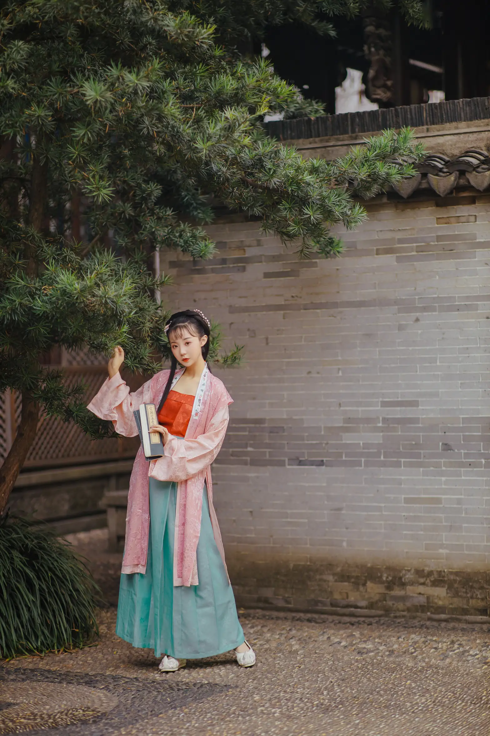 [艺图语] 2022.02.21 Vol.835 – 锁清秋 简森_Red#[25P]-4