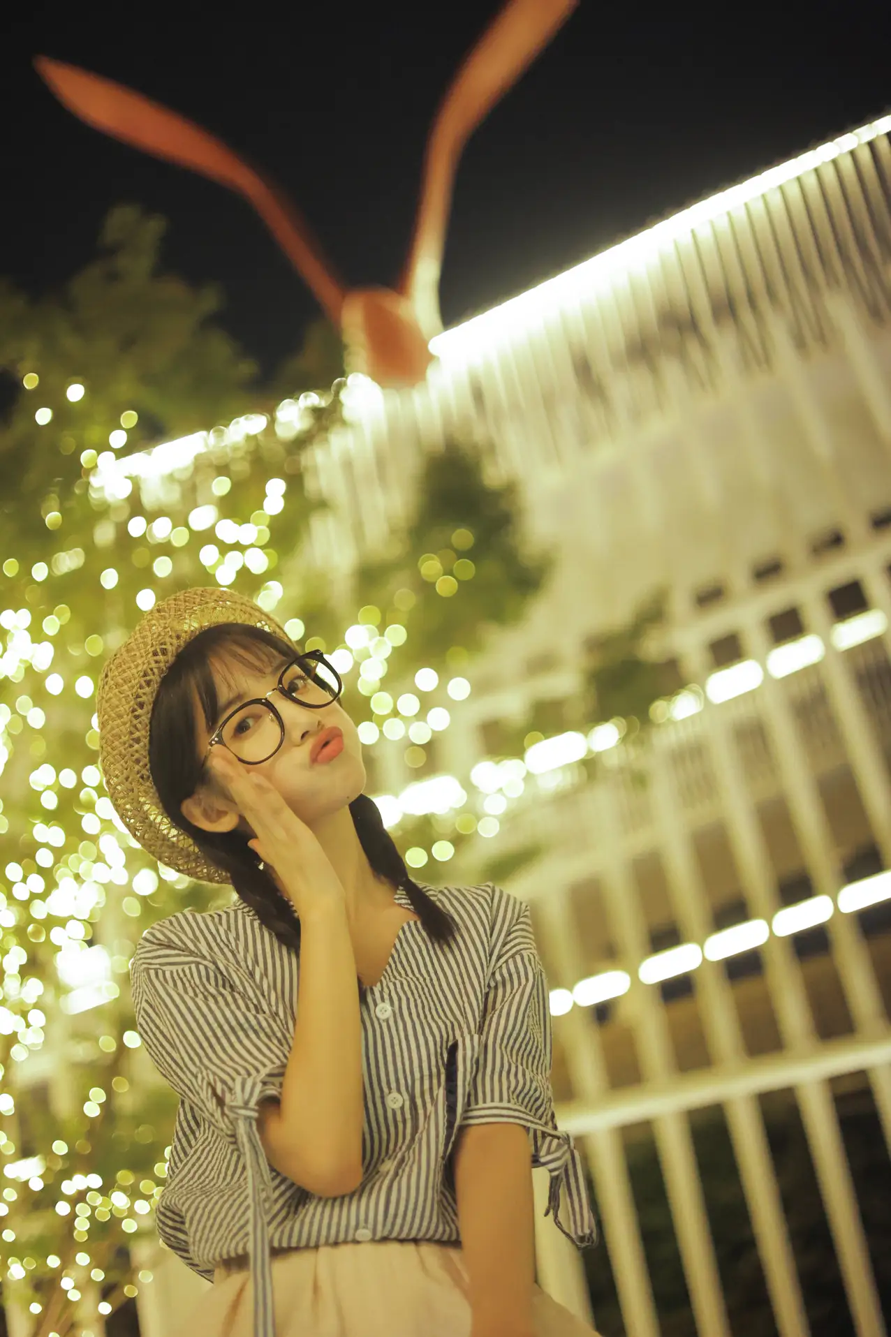 [艺图语] 2022.08.12 Vol.1689 – 星光乐园 一只阿梦崽#[42P]-2