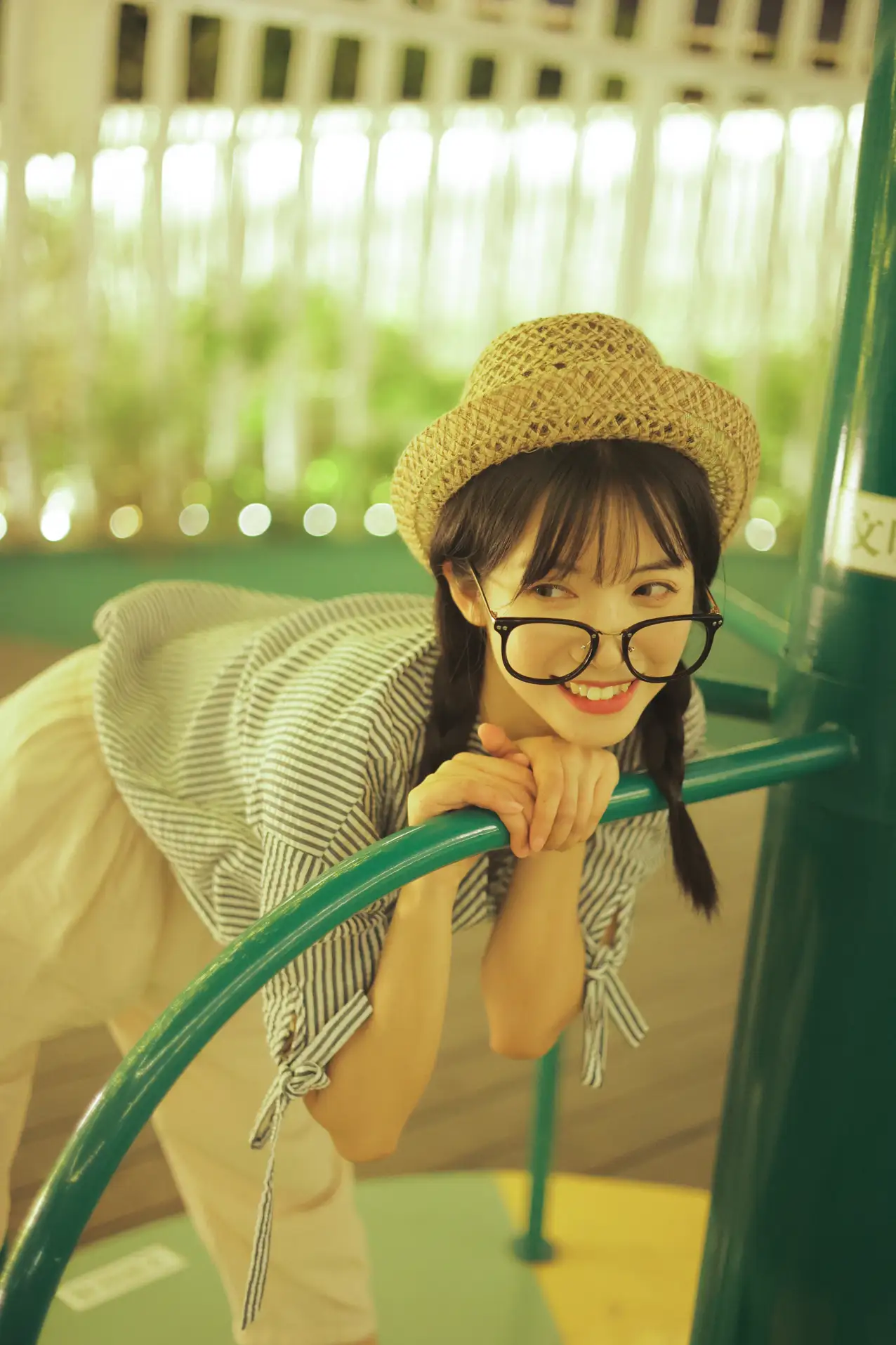 [艺图语] 2022.08.12 Vol.1689 – 星光乐园 一只阿梦崽#[42P]-5