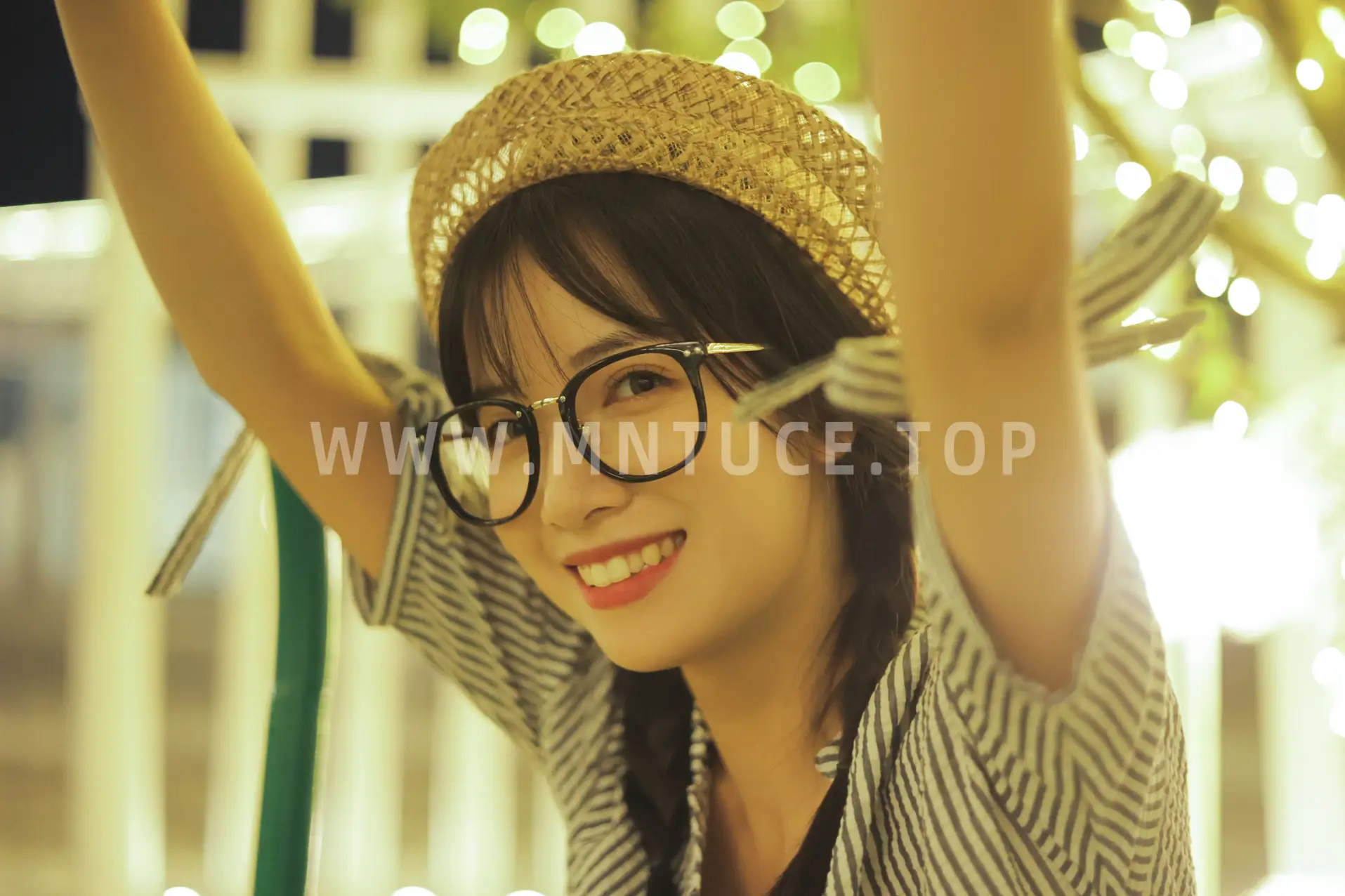 [艺图语] 2022.08.12 Vol.1689 – 星光乐园 一只阿梦崽#[42P]-6