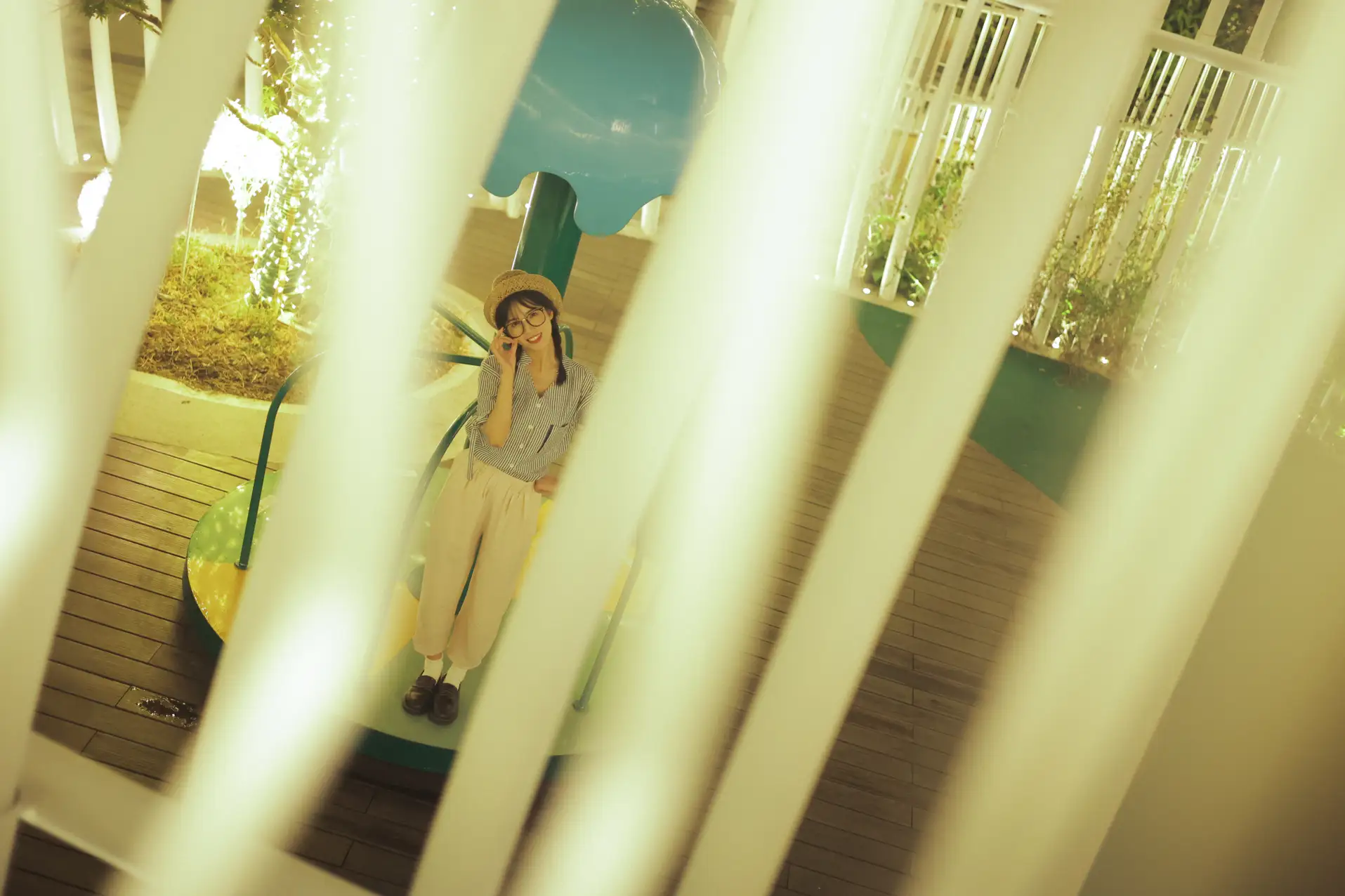 [艺图语] 2022.08.12 Vol.1689 – 星光乐园 一只阿梦崽#[42P]-1