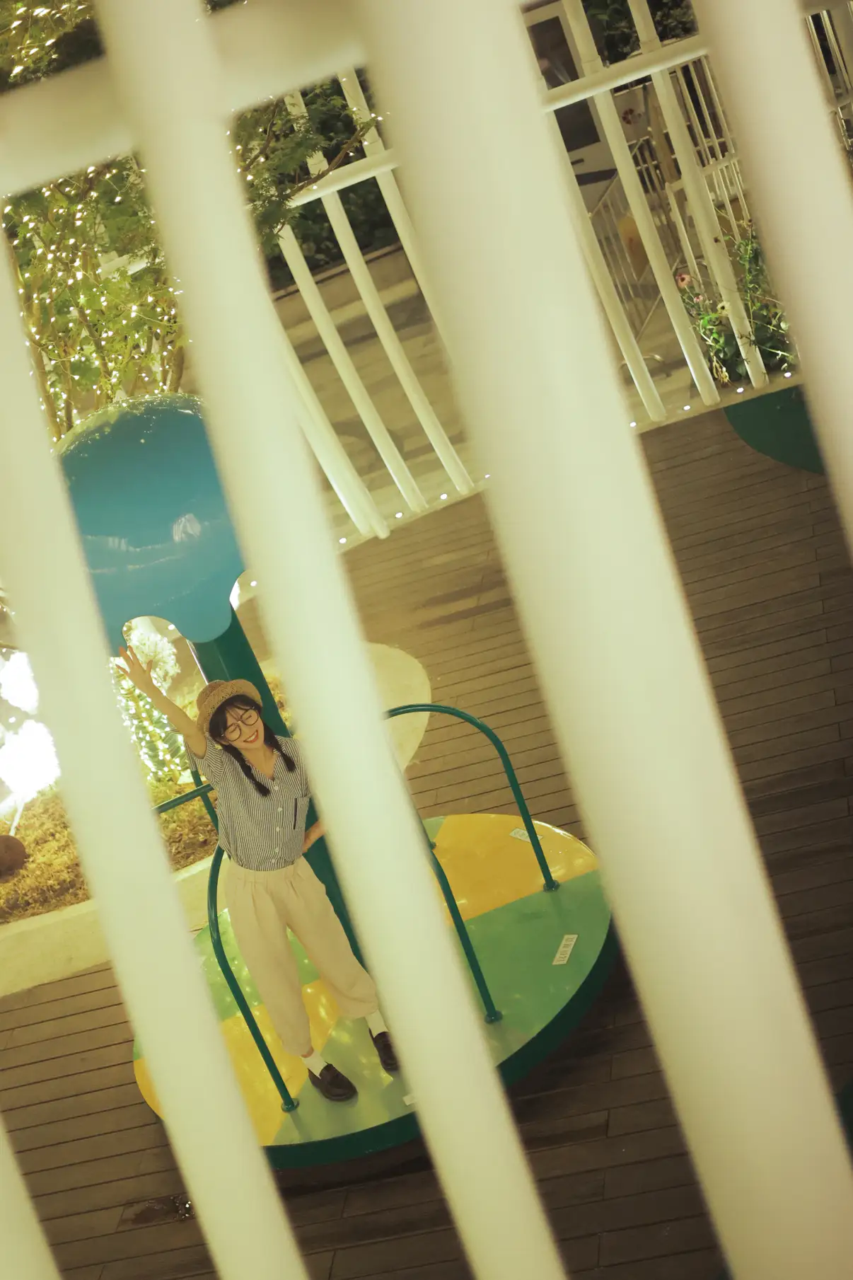 [艺图语] 2022.08.12 Vol.1689 – 星光乐园 一只阿梦崽#[42P]-2