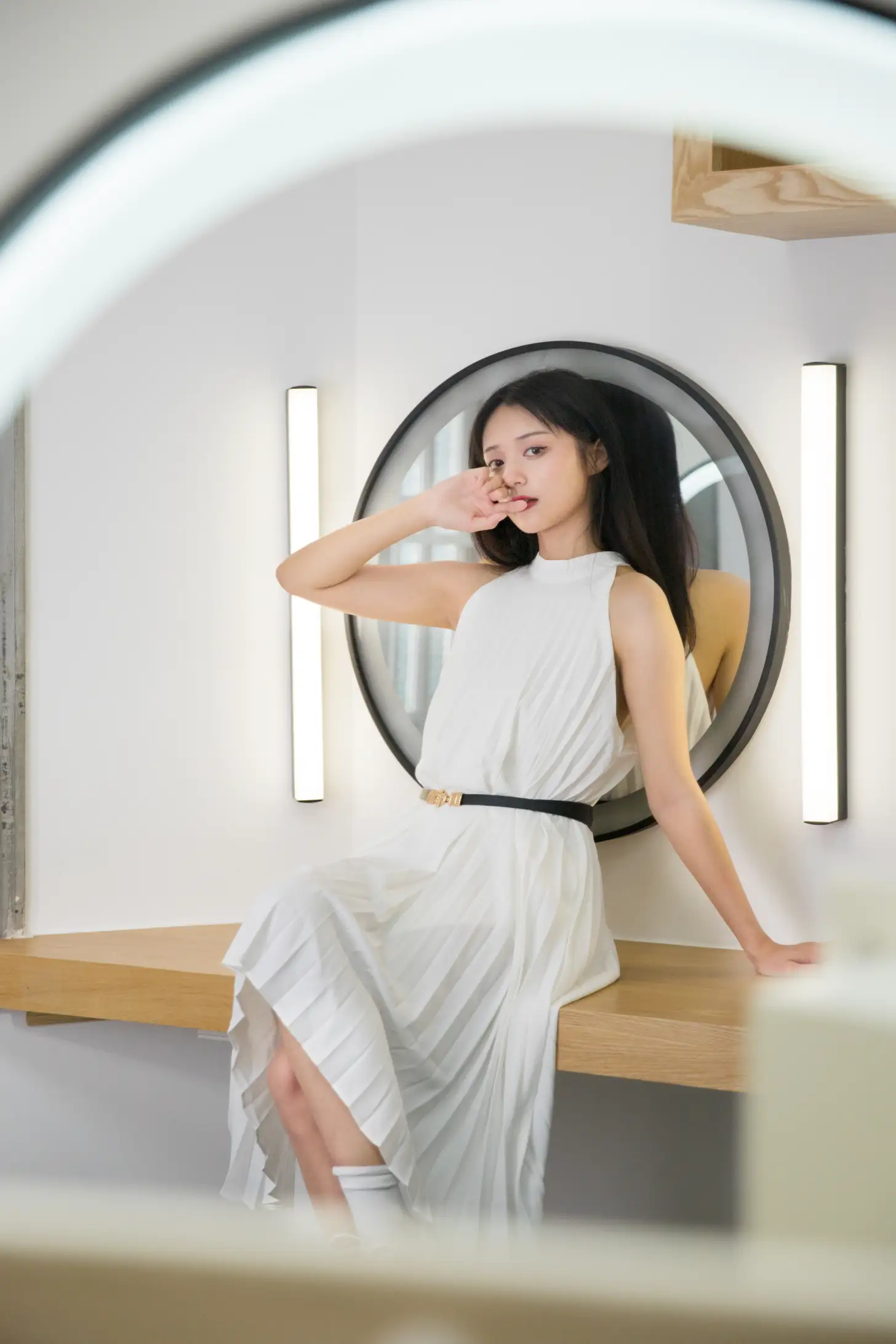 [艺图语] 2021.11.04 Vol.416 – 白色连衣裙 雨文#[22P]-2