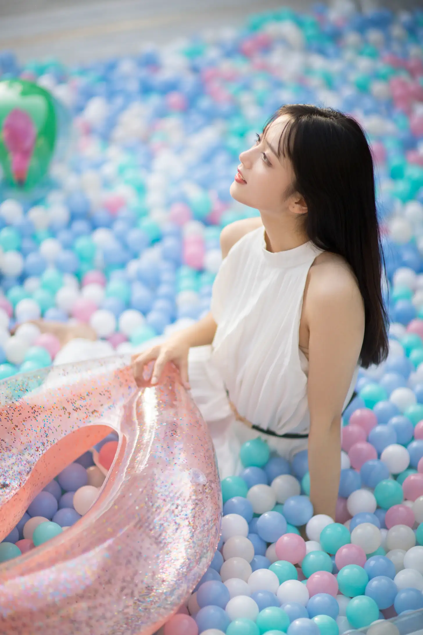 [艺图语] 2021.11.04 Vol.416 – 白色连衣裙 雨文#[22P]-1