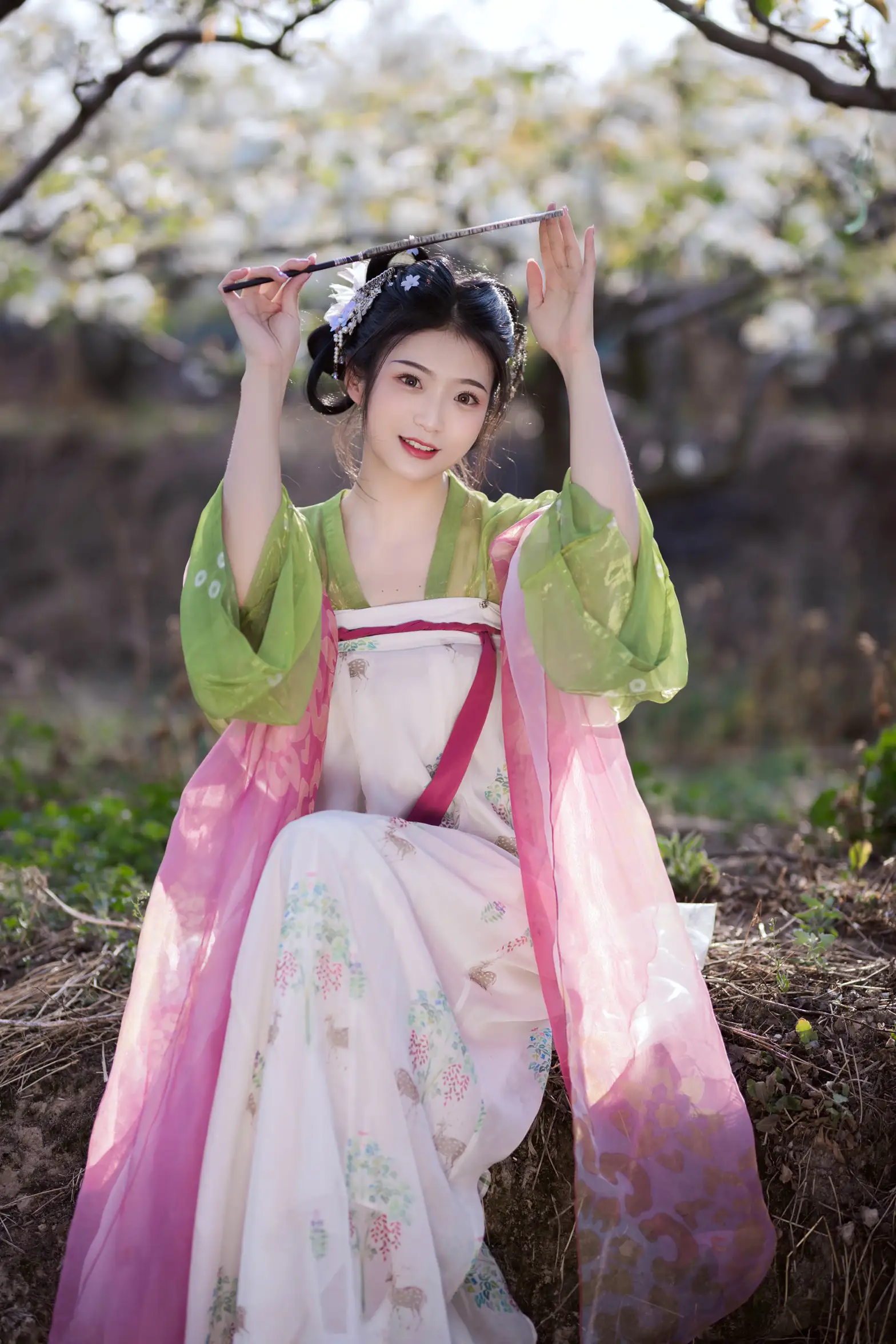 [艺图语] 2022.06.11 Vol.1144 – 春晴 nya酱的铃铛铛#[22P]-1