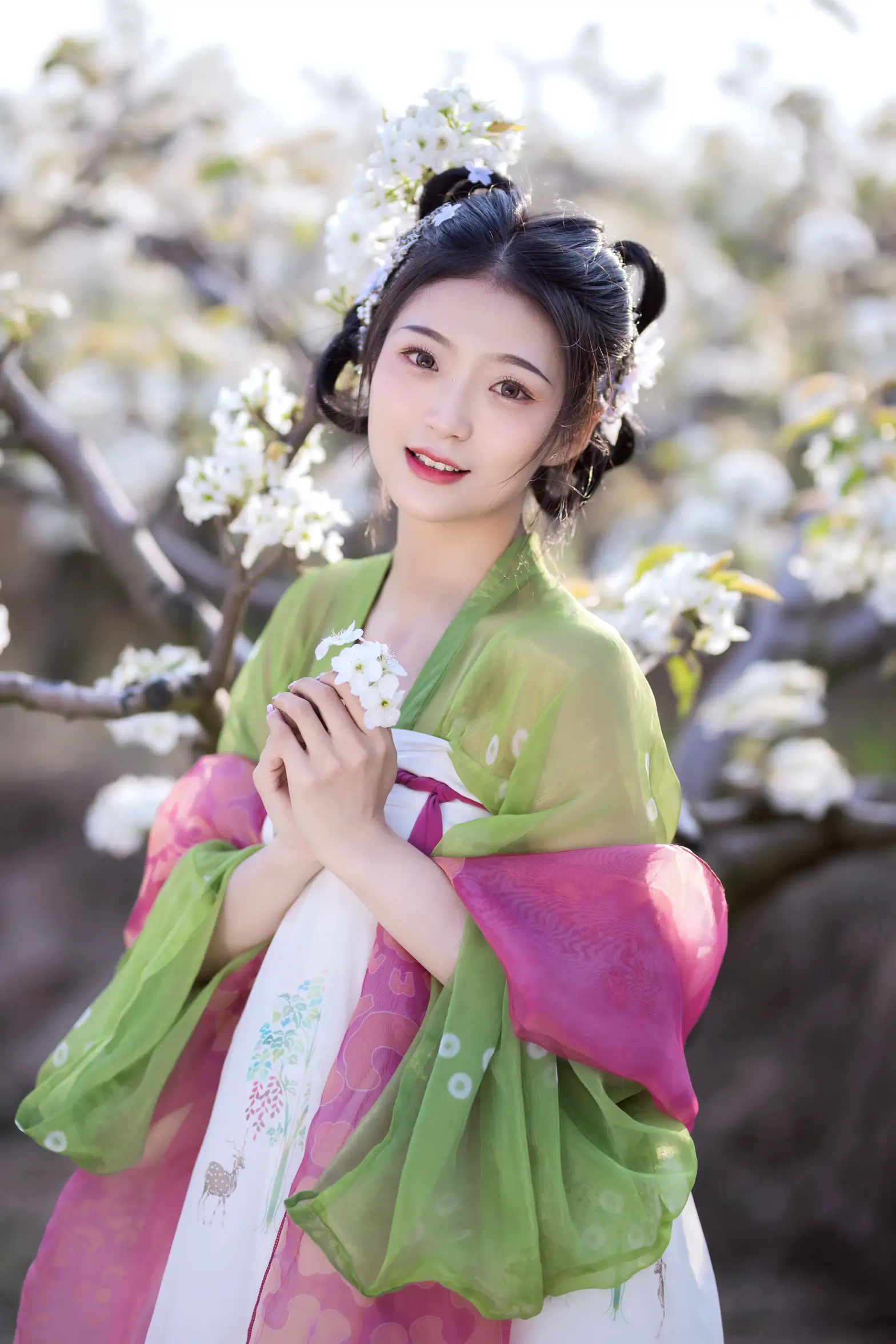 [艺图语] 2022.06.11 Vol.1144 – 春晴 nya酱的铃铛铛#[22P]-2