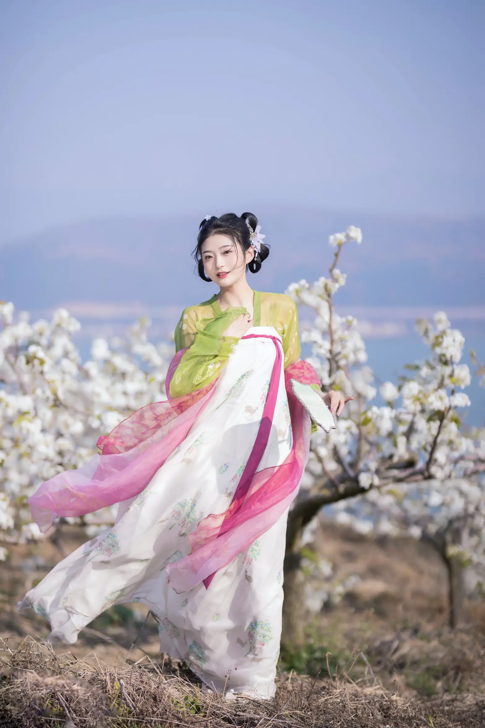 [艺图语] 2022.06.11 Vol.1144 – 春晴 nya酱的铃铛铛#[22P]-6