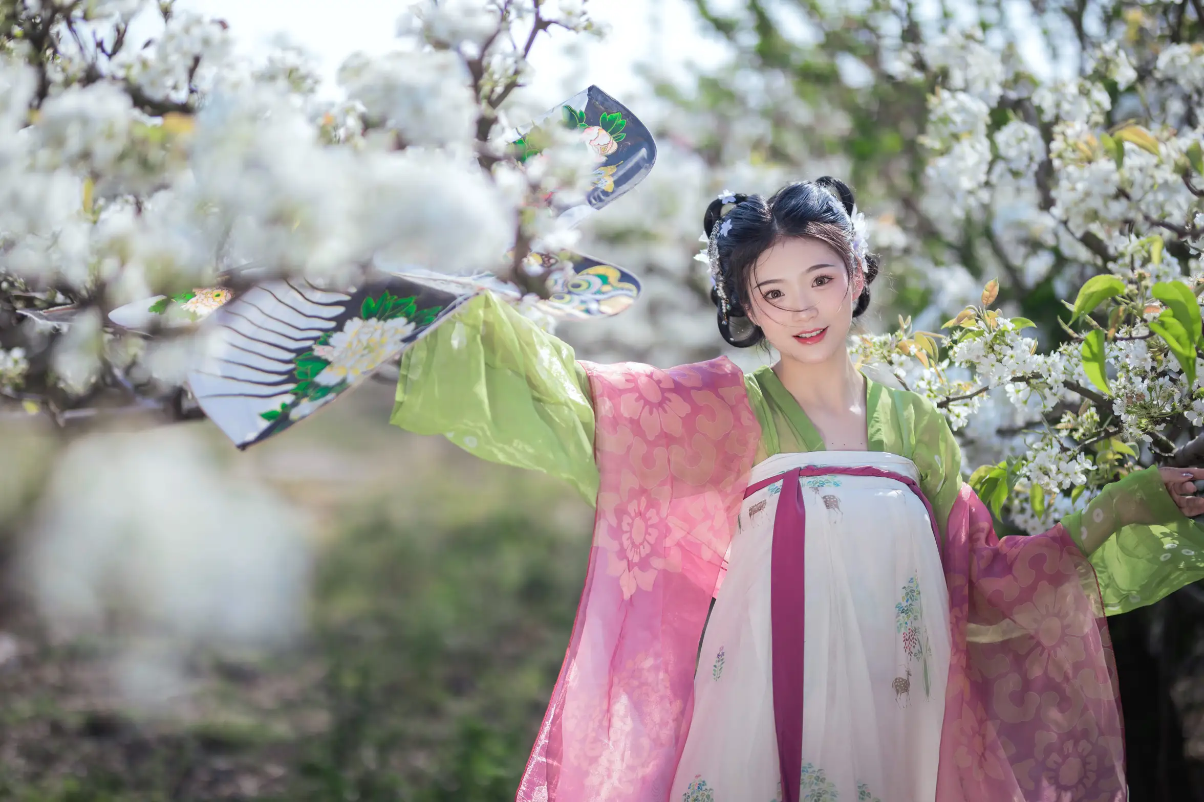 [艺图语] 2022.06.11 Vol.1144 – 春晴 nya酱的铃铛铛#[22P]-10