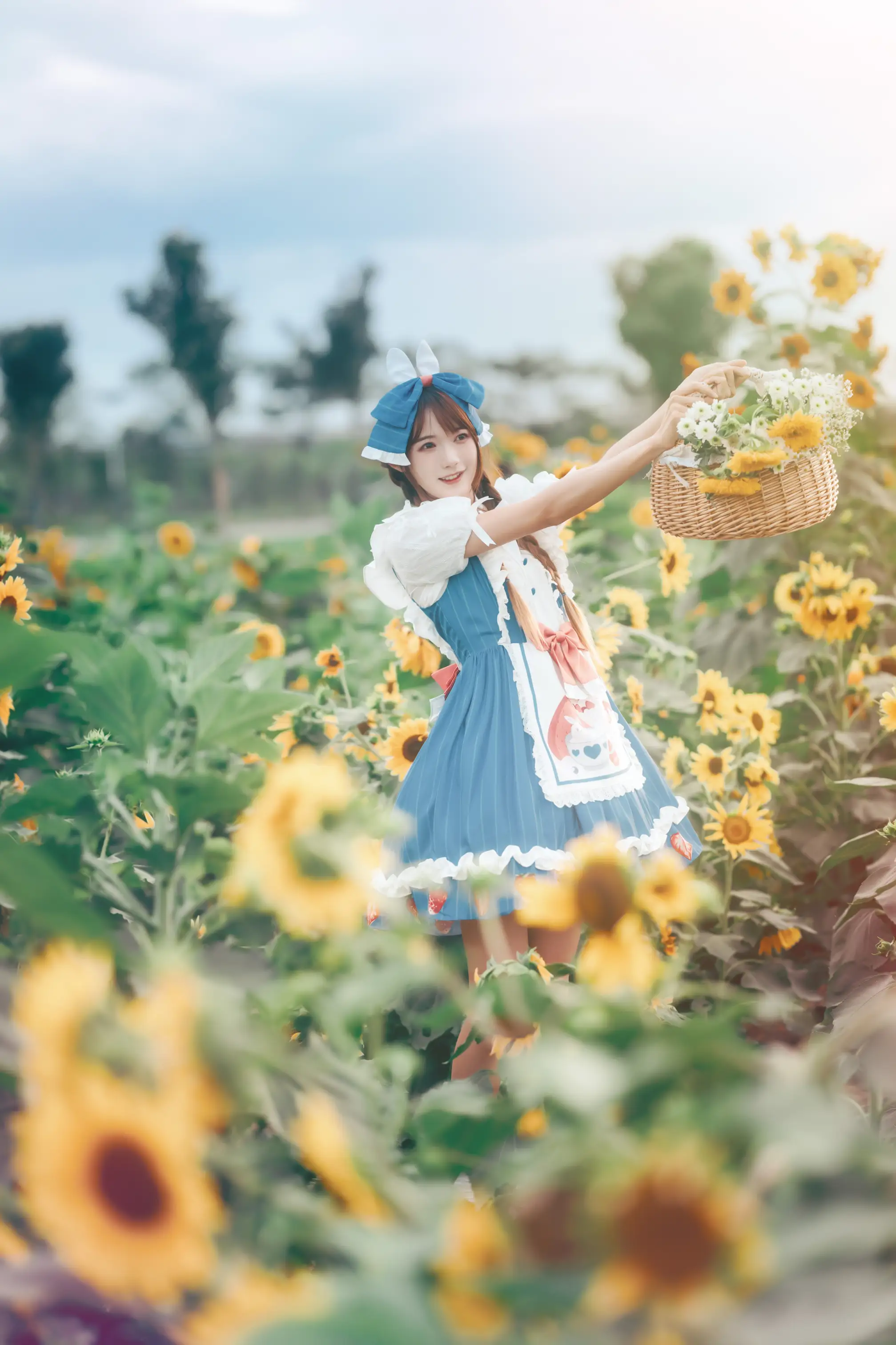 [艺图语] 2022.07.18 Vol.1515 – 甜甜向日葵女孩 兔子Zzz不吃胡萝卜#[32P]-10