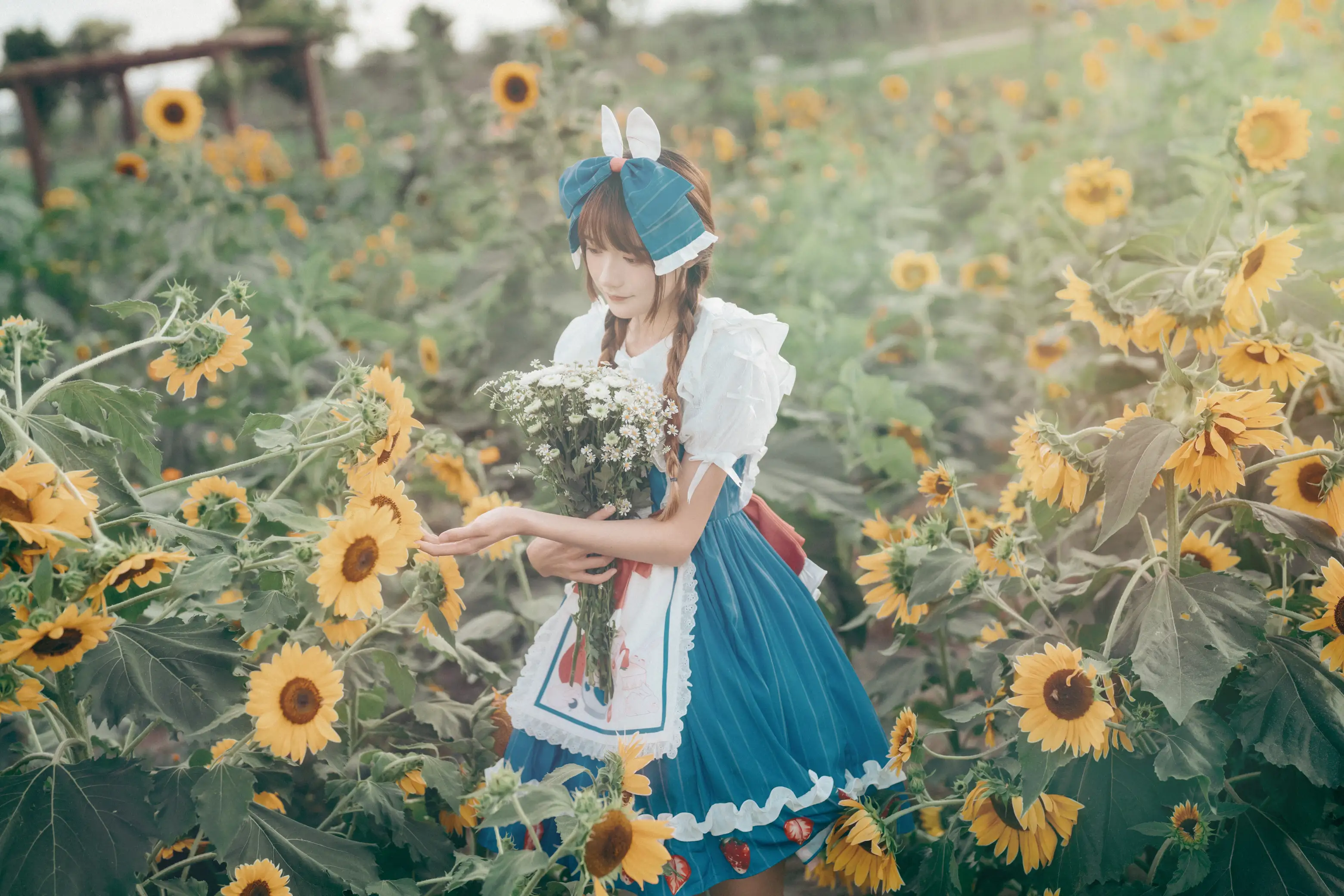 [艺图语] 2022.07.18 Vol.1515 – 甜甜向日葵女孩 兔子Zzz不吃胡萝卜#[32P]-7